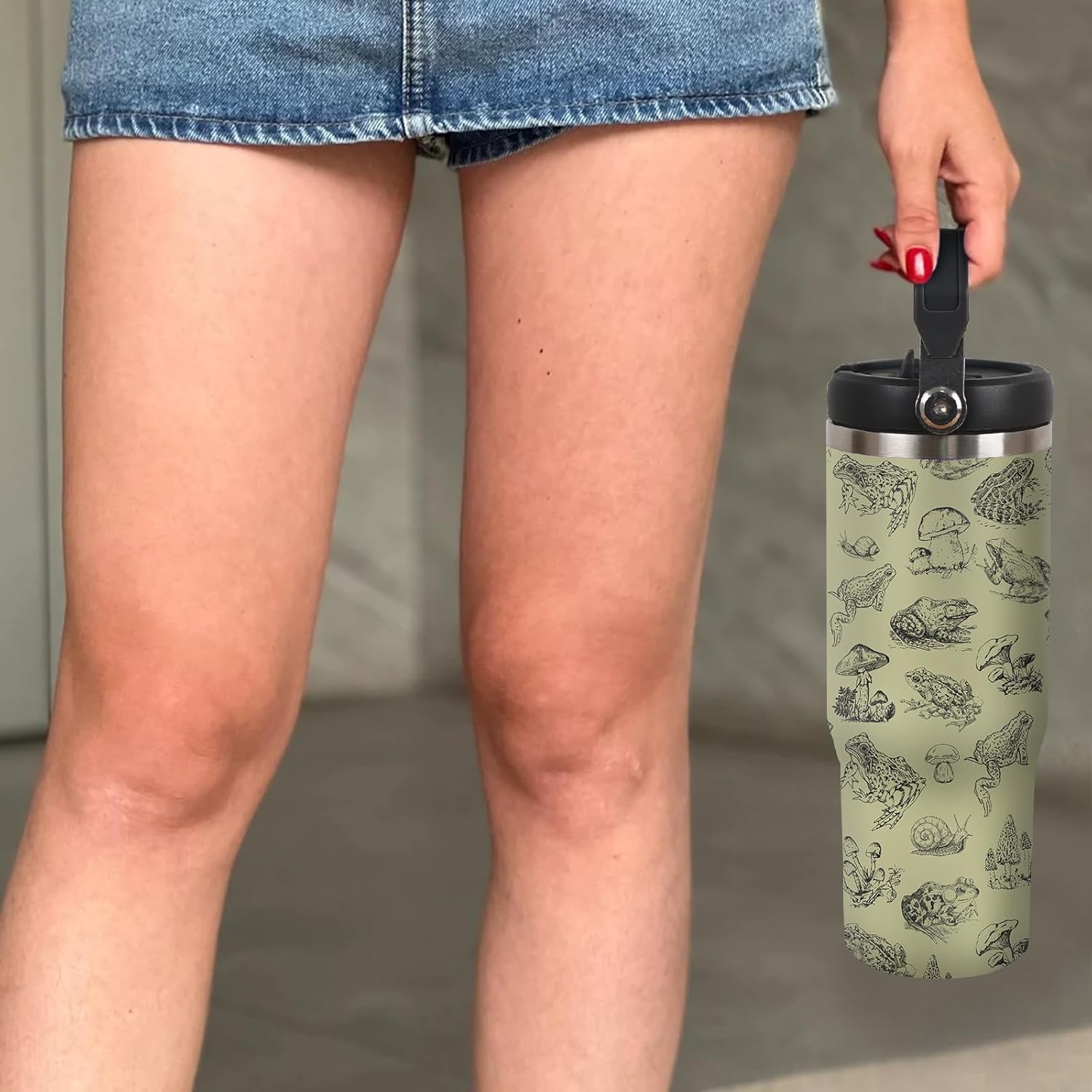 30oz Frog Tumbler with Handle and Straw, Stainless Steel Insulated Frog Cup with Top Handle and Lid for Women and Men - Image 6