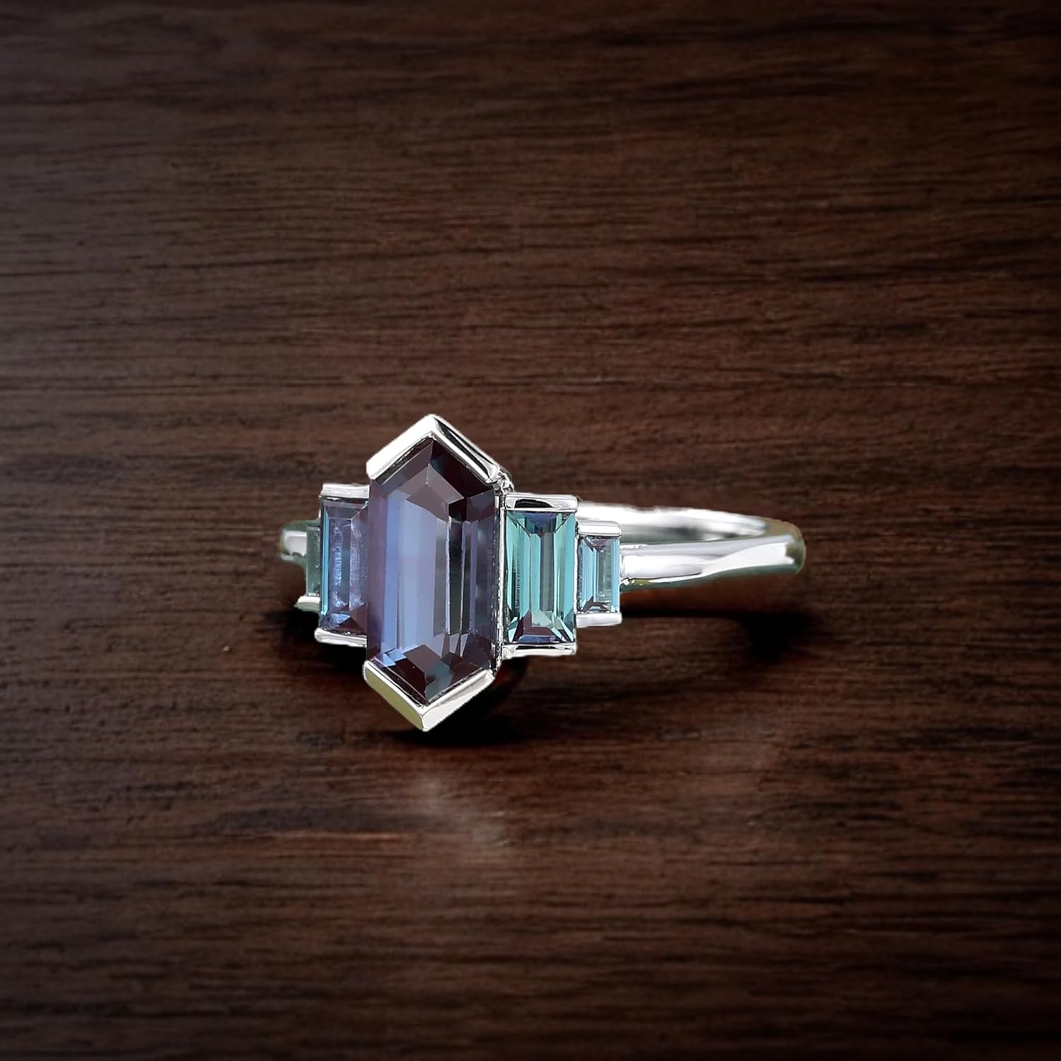 Vintage Long Hexagon Cut Alexandrite Engagement Ring Alexandrite Hexagon Ring for Women 10K/14K/18K Rose Gold Anniversary Ring Unique June Birthstone Wedding Bridal Gifts