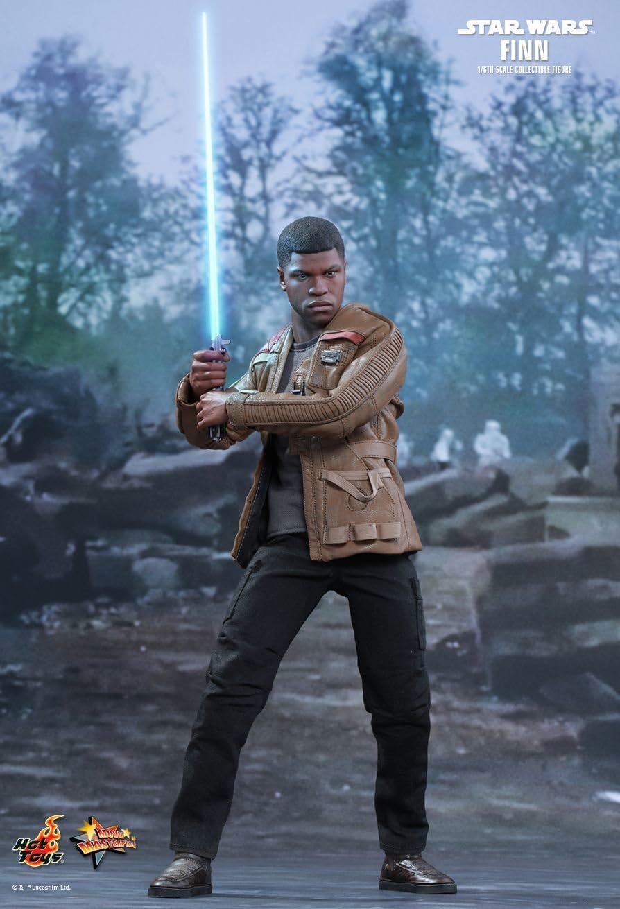 Star Wars The Force Awakens Finn 1/6 Collectible Figure (Hot Toys)