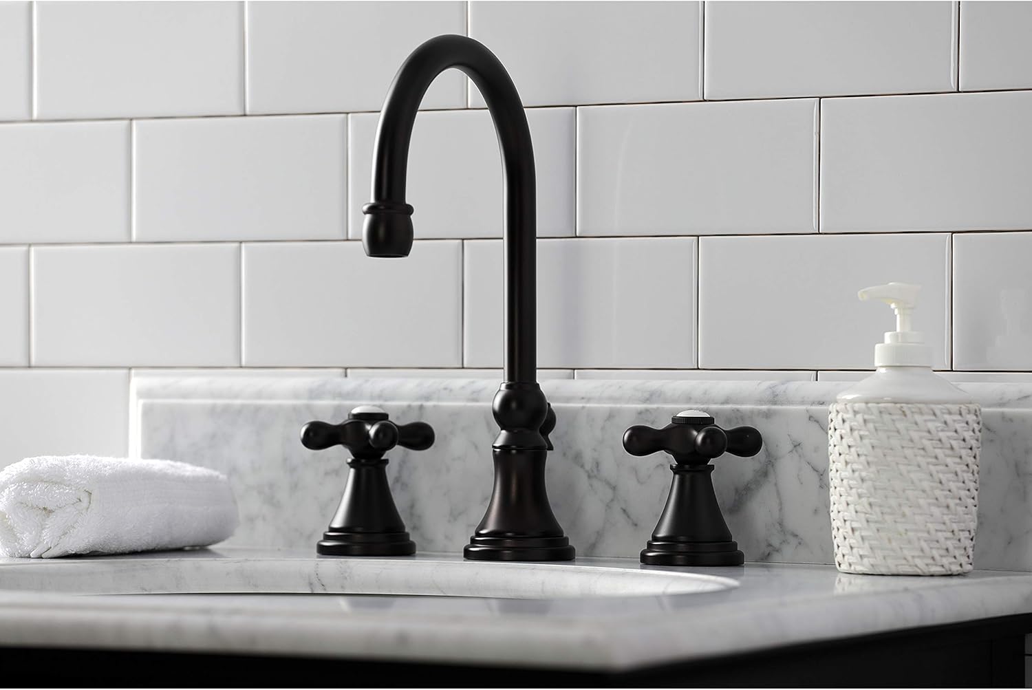 Kingston Brass KS2985AX Governor Widespread Lavatory Faucet with Brass Pop-Up with Metal Cross Handle, Oil Rubbed Bronze