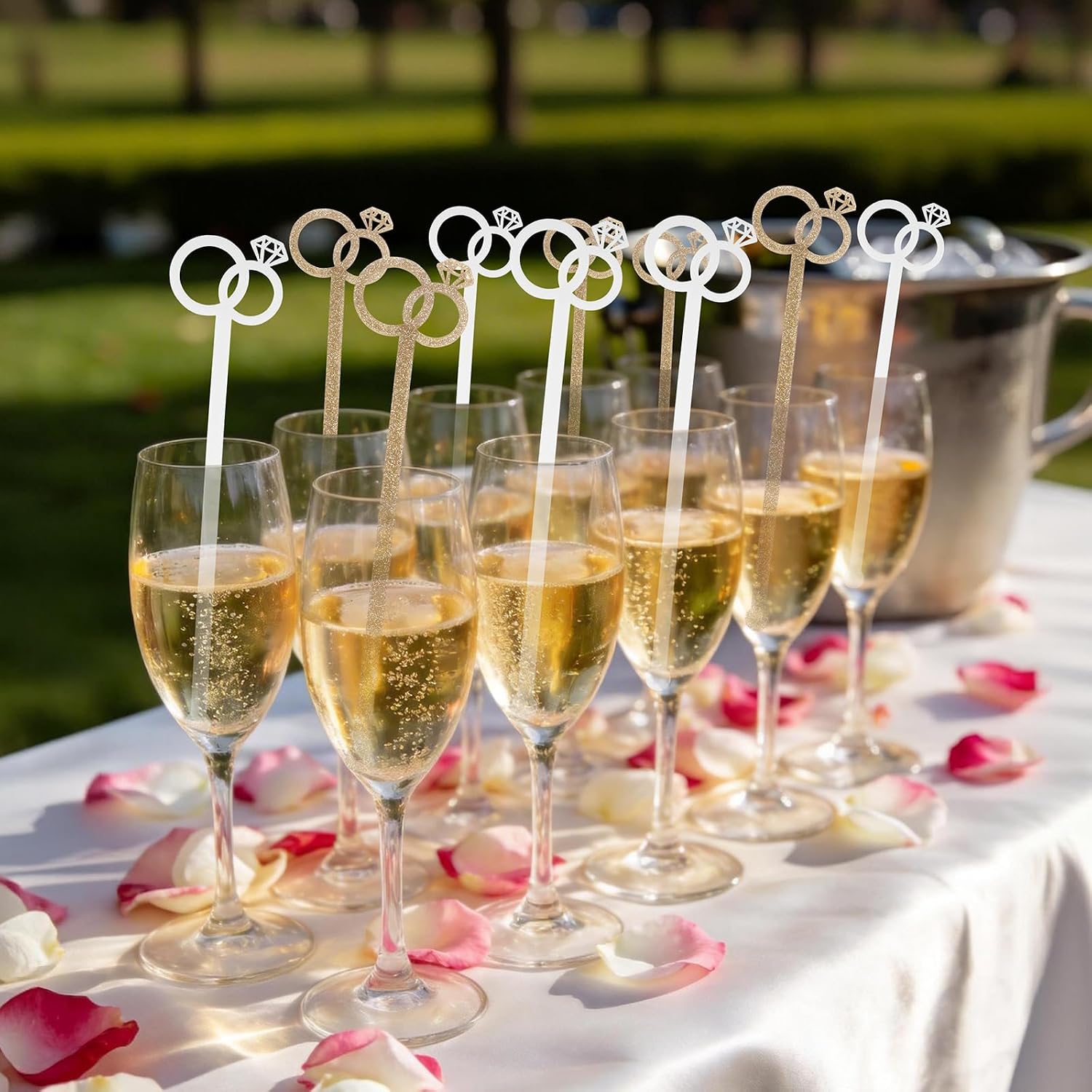20 Pcs Gold Glitter Wedding Drink Stirrers, Diamond Ring Swizzle Sticks for Cocktails, Reusable Acrylic Bridal Shower Coffee Stir Sticks, Bachelorette Party Decorations, Engagement Party Favors