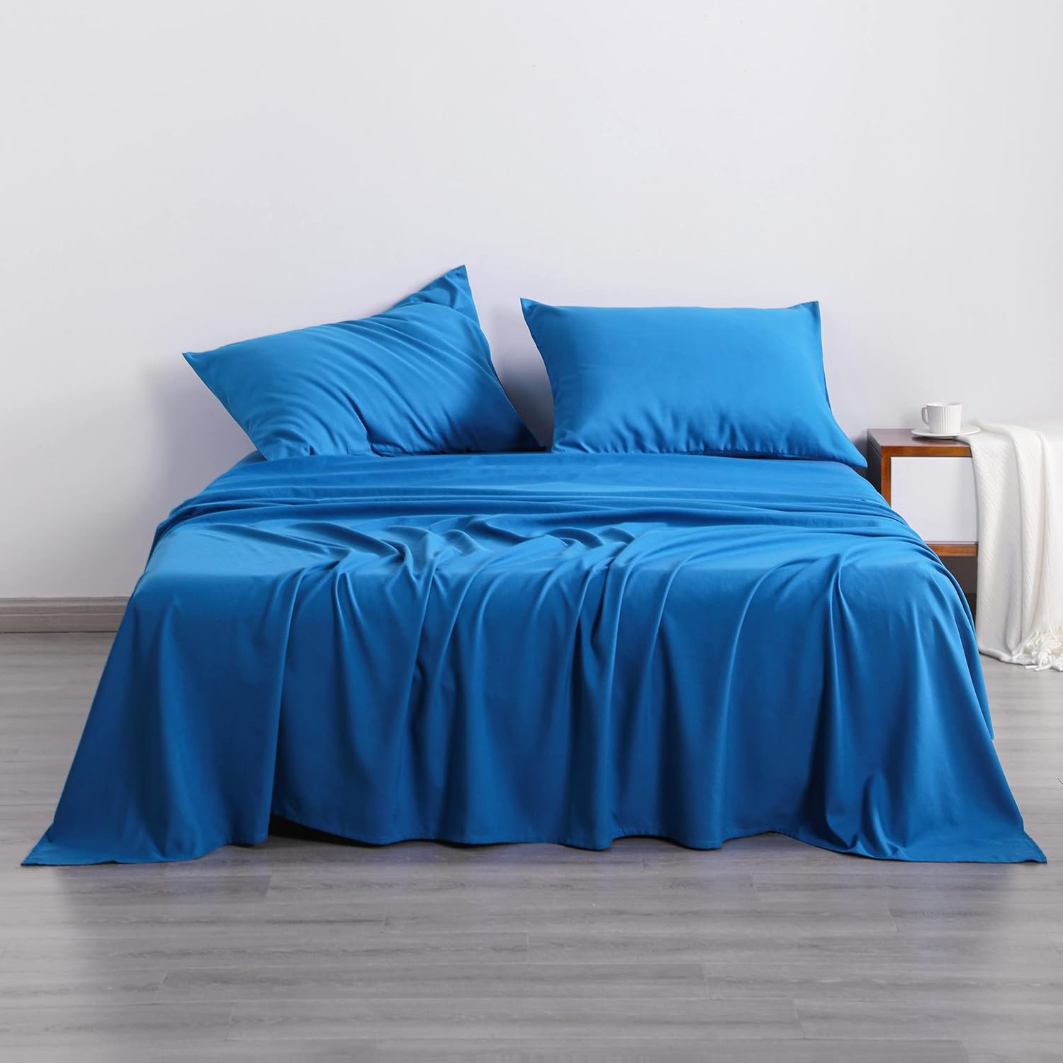 NTBAY 4 Pieces 100% Microfiber King Bed Sheet Set, 1800 Super Soft and Cozy, Wrinkle, Fade, Stain Resistant Fitted Sheet Set (1 Flat Sheet, 1 Fitted Sheet, 2 Pillowcases) with Deep Pocket, Royal Blue