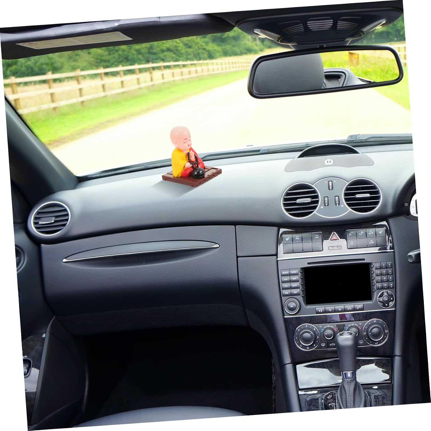 SOLUSTRE Solar Shaking Monk Bobblehead for Car Dashboard Desk Display image 5