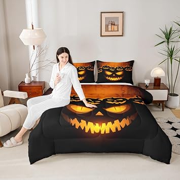 Halloween Bedding Set Full Size,Gothic Pumpkin Lantern Comforter Set for Kids Teens Girls Room Decor,Bright Orange Graffiti Wall Quilt Set Horror Festival Bedspread 3pcs,2 Pillowcases,Black