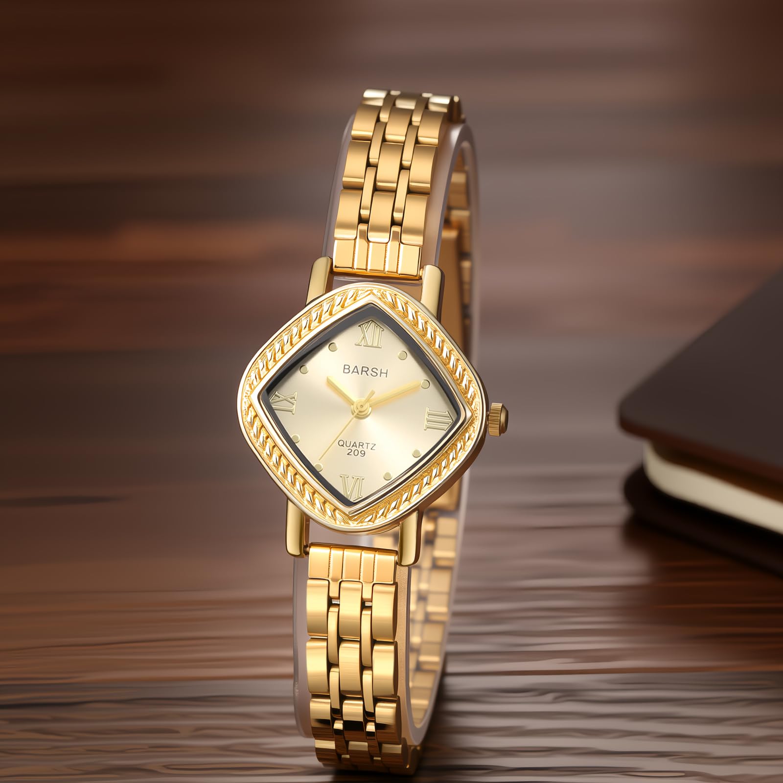 JewelryWe Reloj de pulsera gruesa para mujer: reloj de pulsera abierta de acero inoxidable en tono dorado, esfera analógica de cuarzo fácil de leer con números romanos con detalles de circonita cúbica