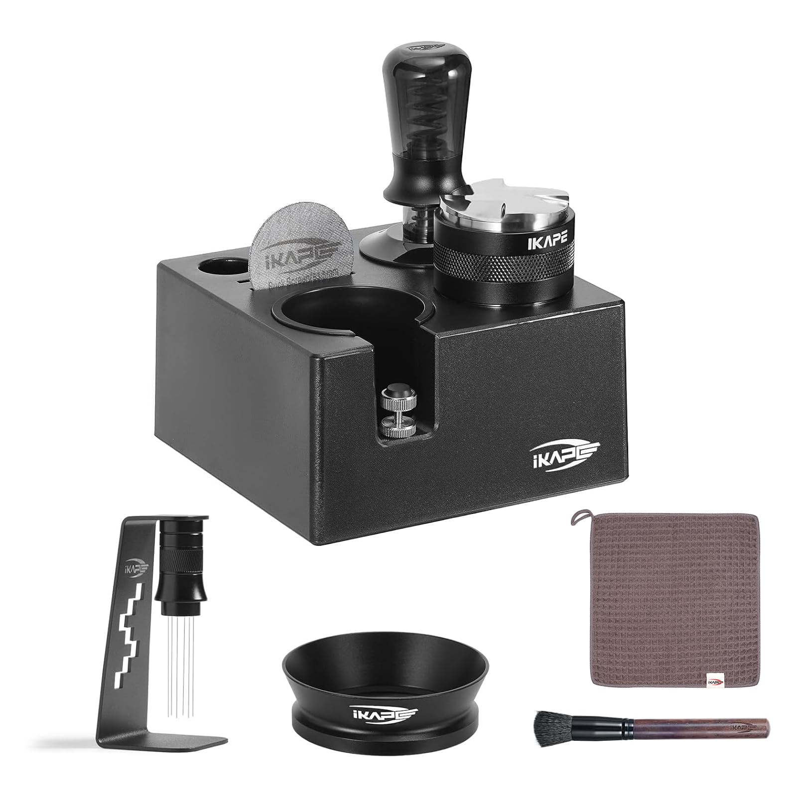 IKAPE Juego de herramientas de café espresso negro de 58 mm 8 en 1, distribuidor, embudo magnético, pantalla de disco, estación de manipulación, herramienta de distribución agitador, toalla de