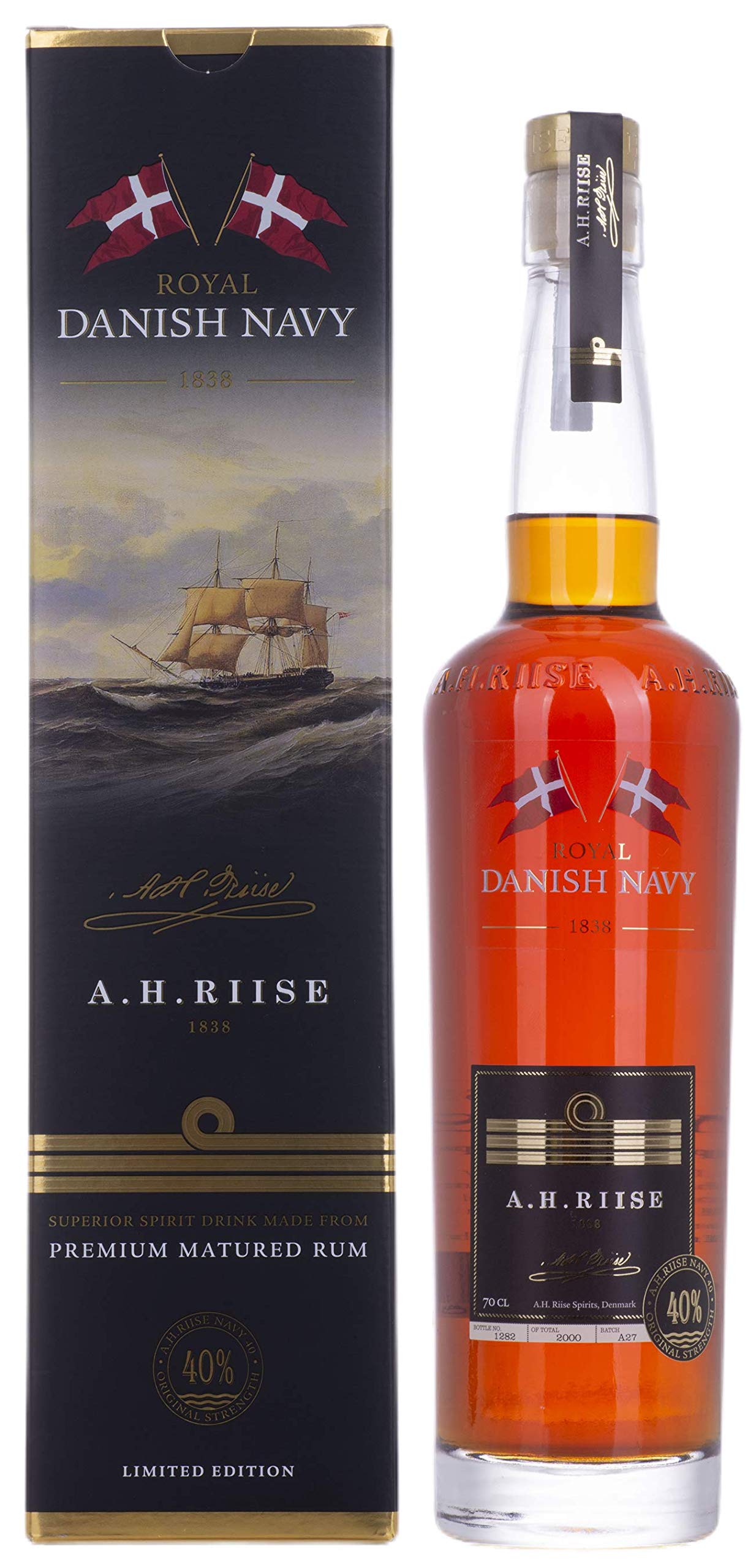 A.H. Riise Royal DANISH NAVY Superior Spirit Drink 40% Vol. 0,7l in Geschenkbox