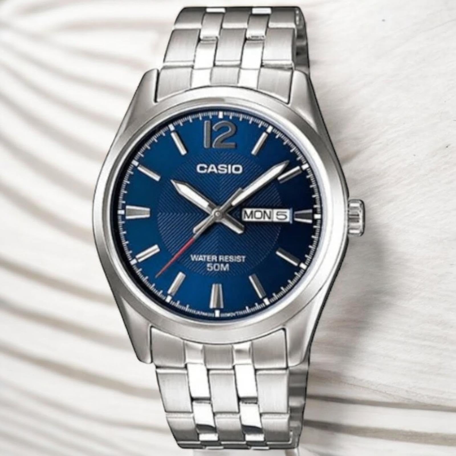 Casio Orologio con Movimento al Quarzo Giapponese MTP-1335D-2A 38 mm