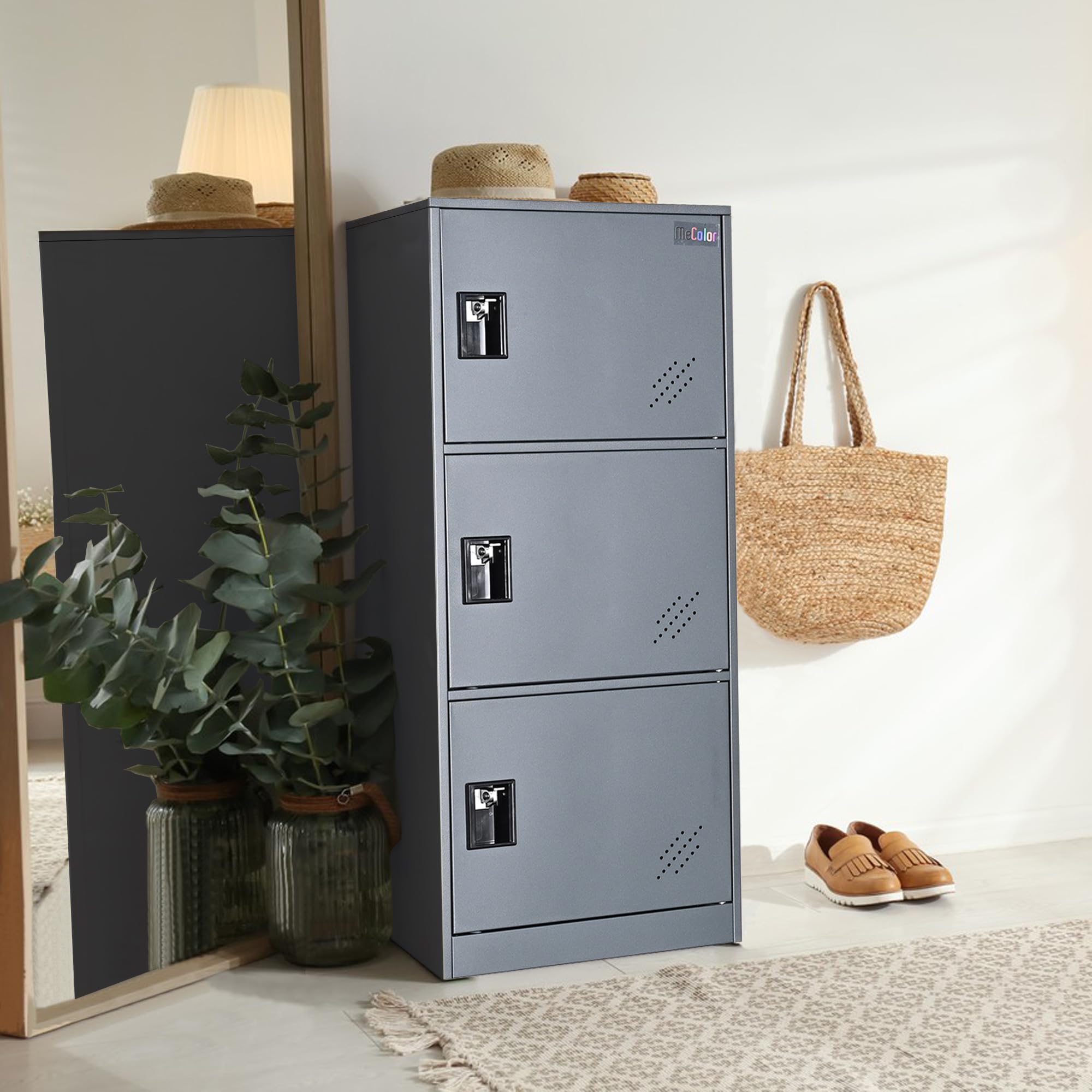 MECOLOR Casier de Rangement Vertical avec loquet à Cadenas, Petit Meuble de classement de Bureau avec 3 Portes, Armoire de Rangement d'angle en Acier pour Salon, Salle de Sport (Gris, 3D)