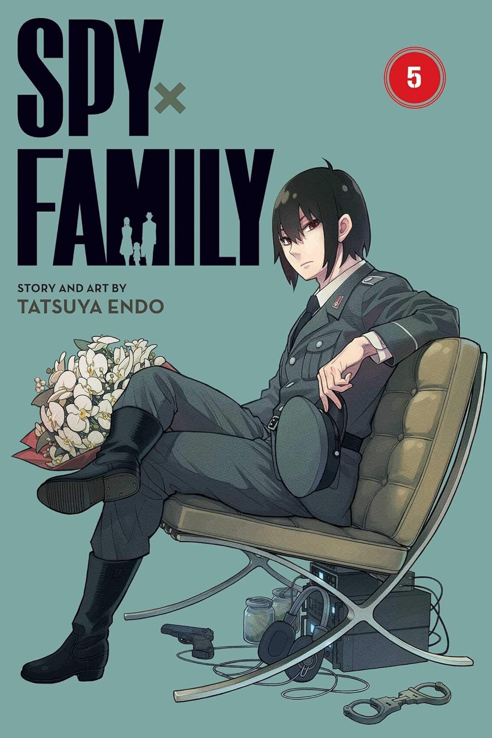 Spy x Family Manga Volumes 1 - 6 Collection Set      Paperback – January 1, 2020