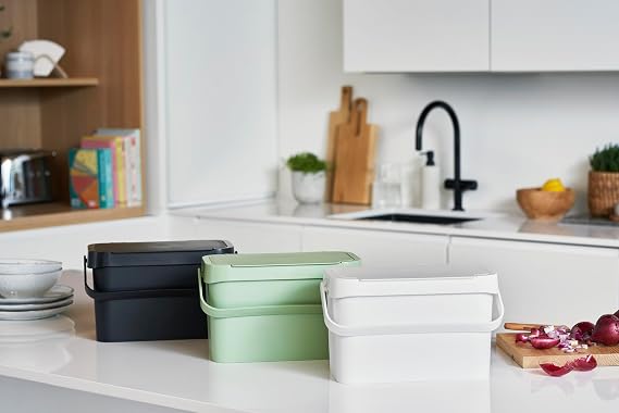 SmartStore Food Waste Caddy 5 L | Black | Kitchen Recycling and Compost | Bin with Handles | Recycled Plastic | | L29 x W17 x H17 cm