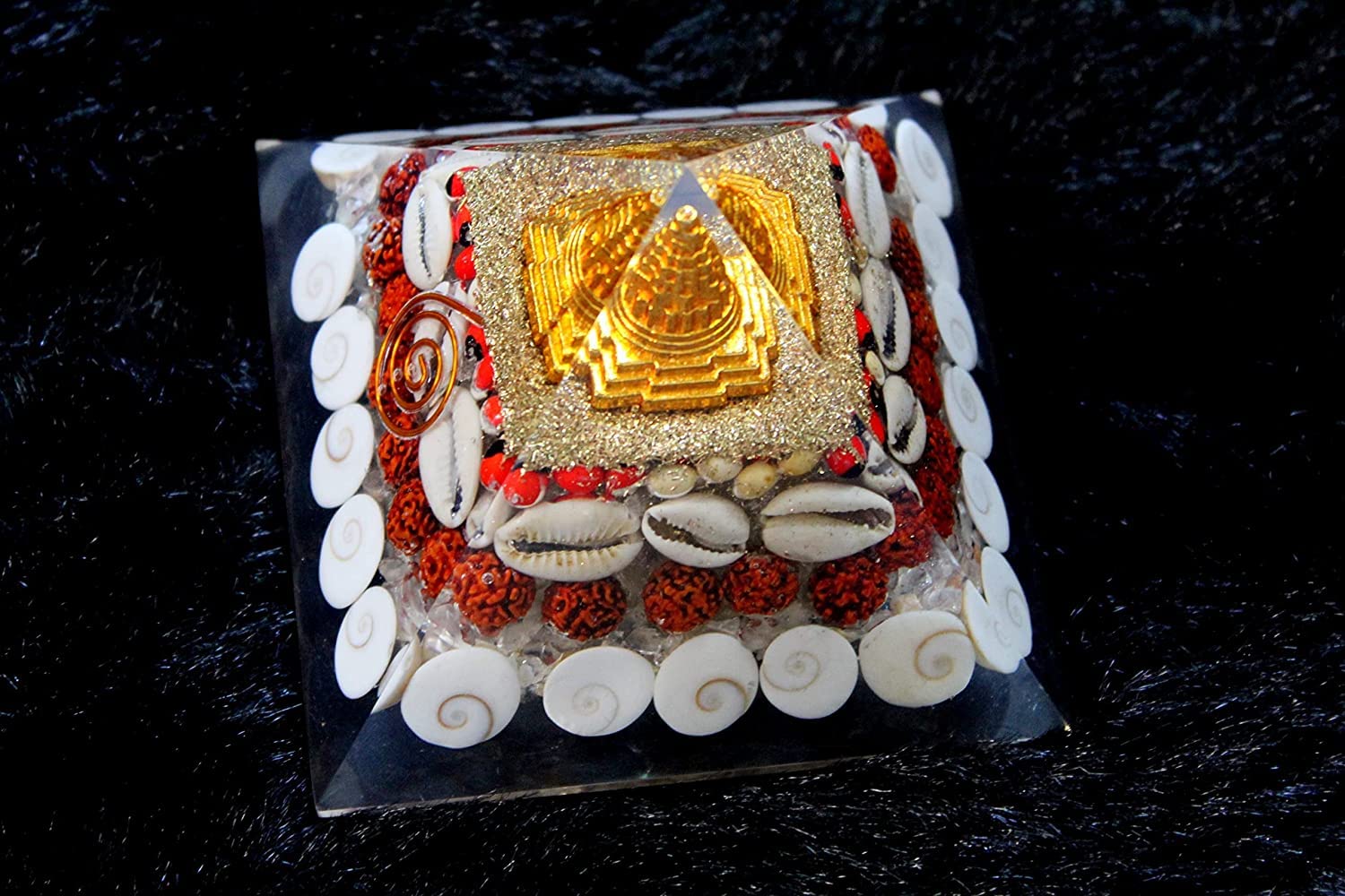 Orgonite Magic Crystals Wealth Orgone Pyramid 4 inch Approx Crystal Natural Gomati Chakra with Shree Yantra Pyramid Success Prosperity