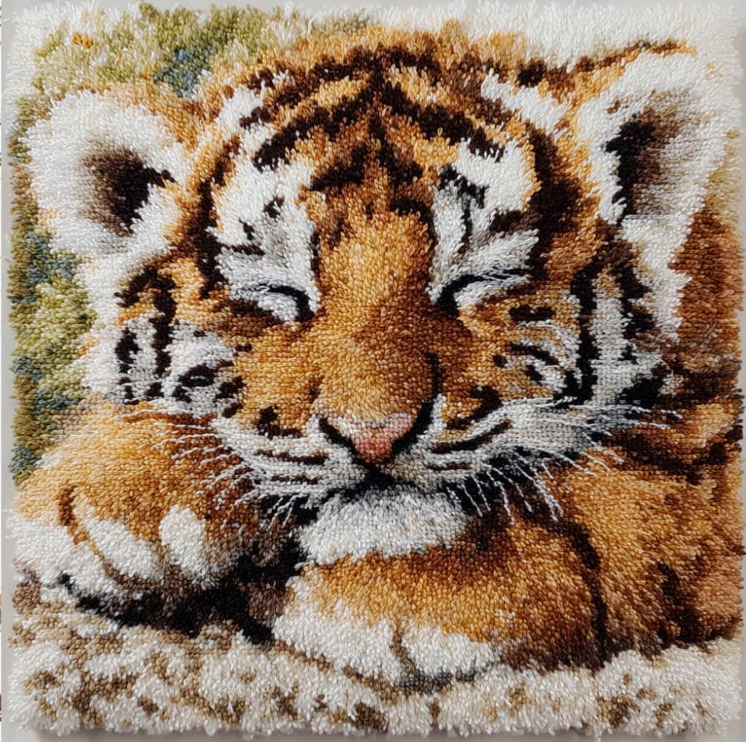 Taxpy Latch Hook Kits for Adults Beginners,Tiger Pre-Printed Latch Hook Pillow Kit,Craft Rug Making Kits,DIY Embroidery Cushion for Home Sofa Decor & Gift Idea 17X17 in.