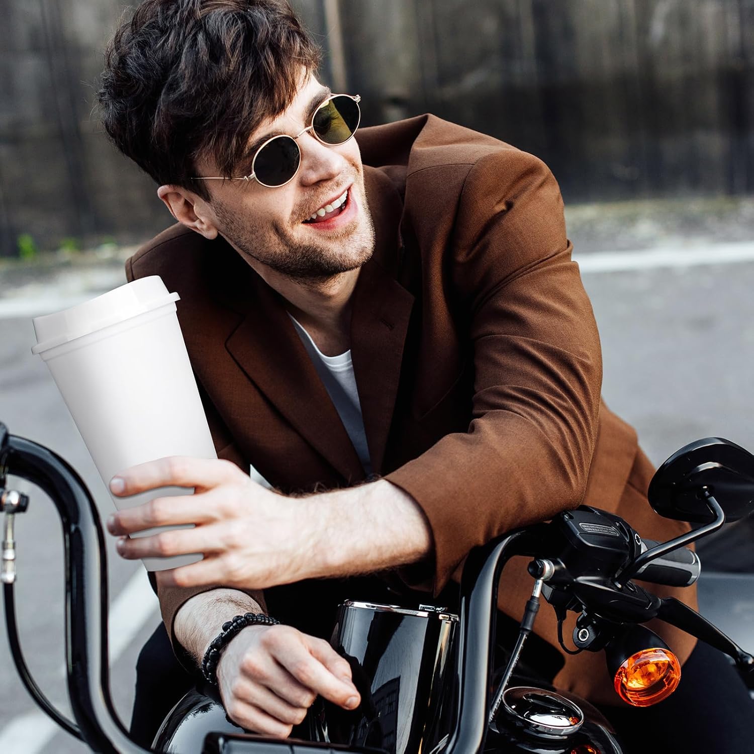 Domensi 15 Pack Reusable Coffee Cups with Lids 16 oz Disposable Travel Cups Bulk Plastic to Go Coffee Tumblers for DIY Hot Cold Drink Party Favors Coworker, Microwaveable (White) - Image 6