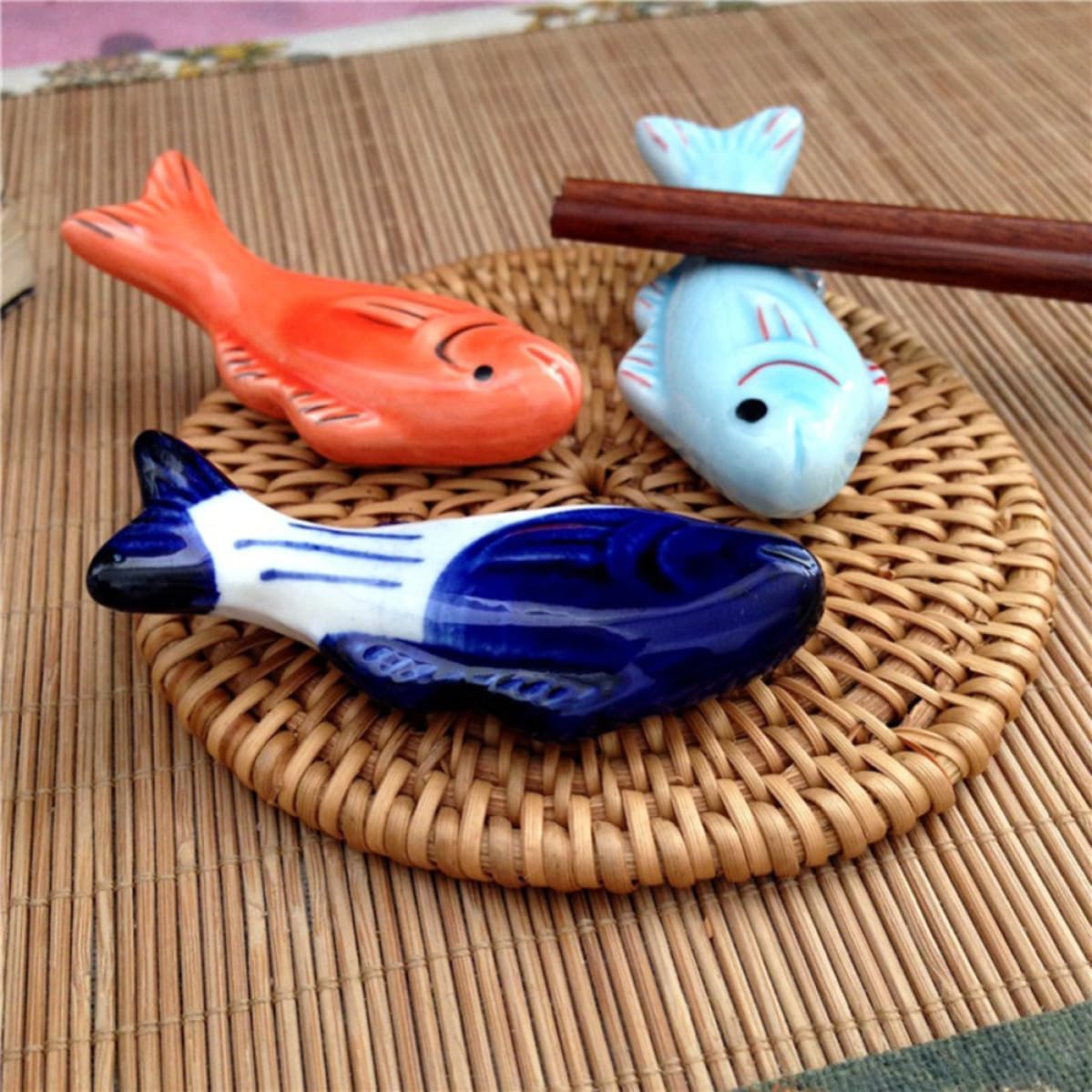 INOOMP 6pcs Ceramic Chopstick Holder Set with Creative Cyprinoid Shape, Tableware Holder for Spoons and Chopsticks, for Housewarming and Dining Table Decor