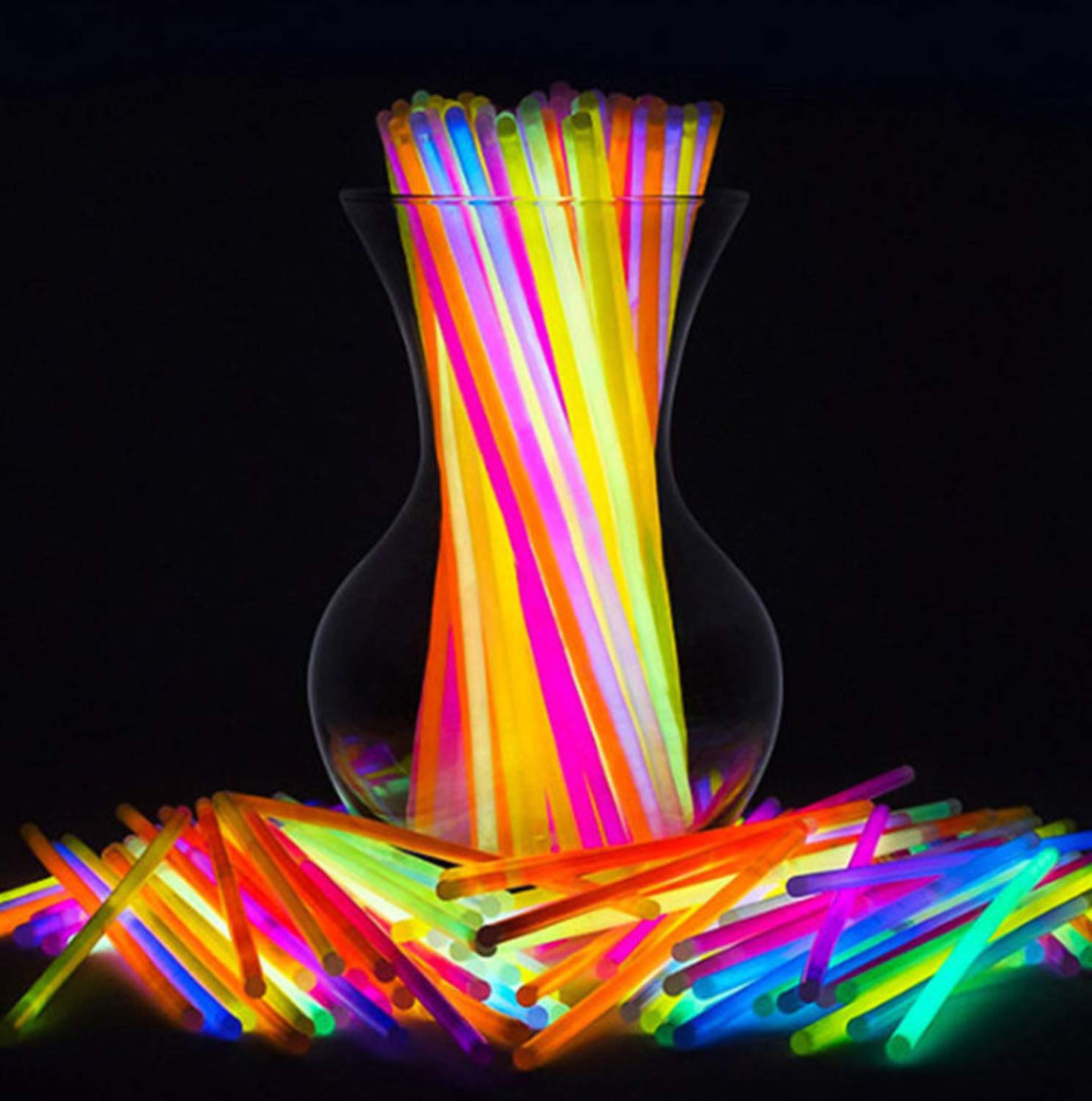 DELFINO Glow Sticks 100pcs, 6 Colors Glow In The Dark Sticks for Party Supplies, Concert Colorful Glow Sticks Cheering Props Children Disposable Light Sticks, Bracelets Necklaces Multicolor Sticks