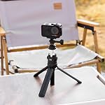 JJC 2-in-1 Mont trépied & Adaptateur de montage de caméra pour chaussures chaudes GoPro Allez. Pro Héros 13 12 11 10 9 8, DJI Action Osmo 5 4 3 & Plus Caméra d'action sur Trépied 1/4"-20 ou Canon Nikon Fujifilm DSLR caméra