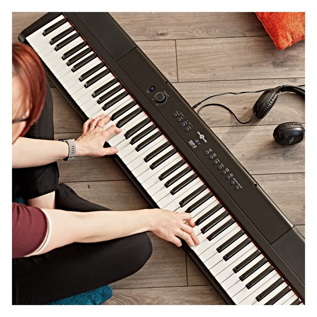 Gear4music SDP-2 Pianoforte Digitale 88 Tasti Portatile per Principianti con Borsa | Pianoforte Digitale Pesato 88 Tasti, Alimentato a Rete o Batterie, Altoparlanti e Uscita Cuffie Integrati, Borsa