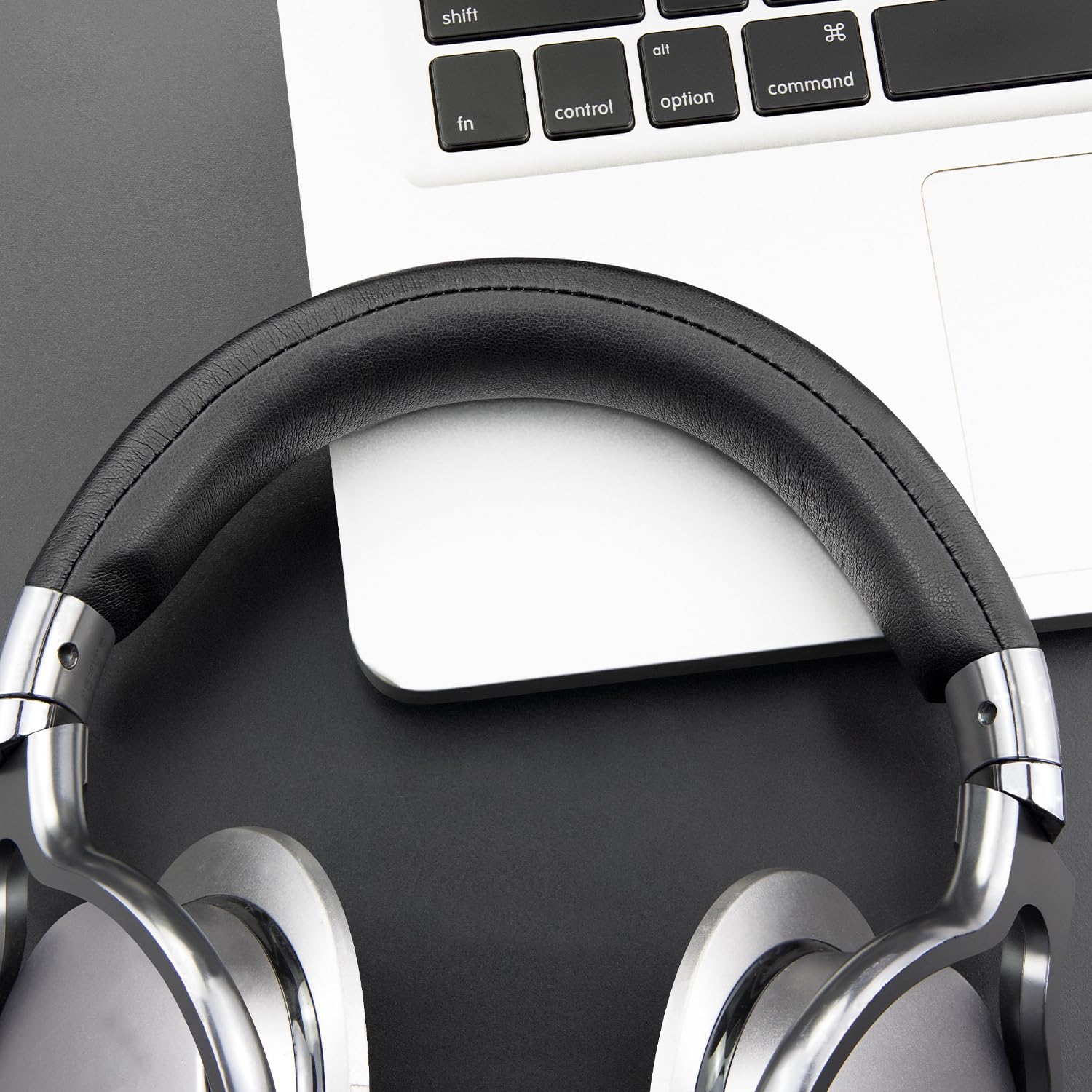 SONY ソニー ヘッドホン MDR-MV1 ★ ヘッドバンドカバー、スタンド付 Amazon | Geekria カバー 互換性 伸縮素材 ヘッドバンドカバー