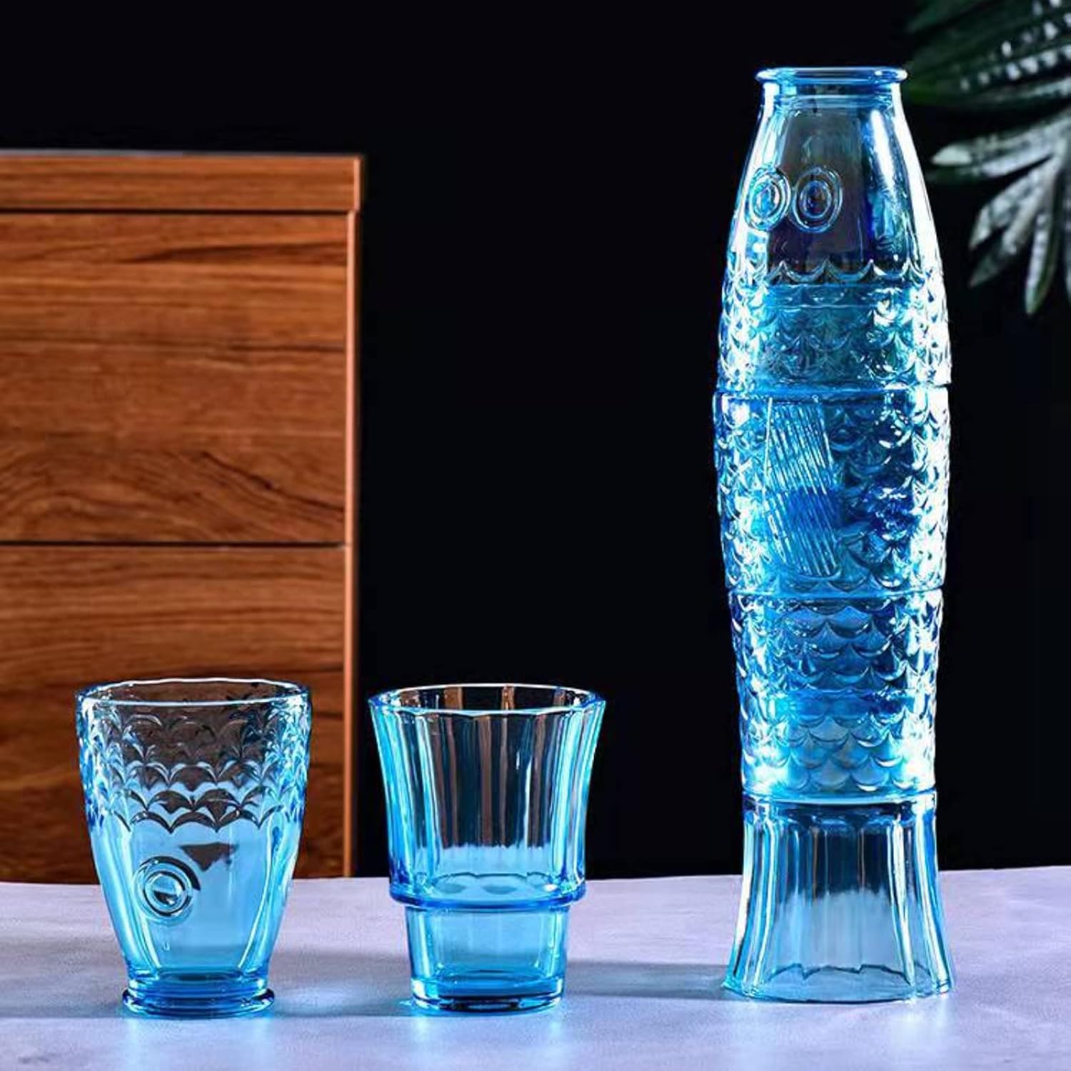 Fish Design Drinking Glasses, Stackable Drinking Glasses, Colored Beverage Glass, Stack Tumbler Glass, Nautical Glassware, Fish Shaped Glasses Drinking for Home Decor, Set Of 4, Blue