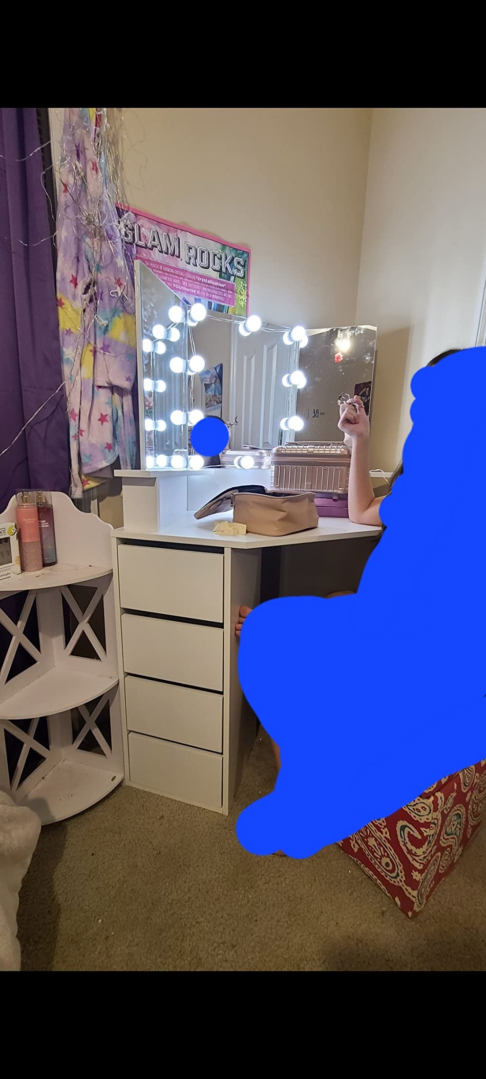43/mo Finance Corner Vanity Desk with Lighted Mirror & Power Strip