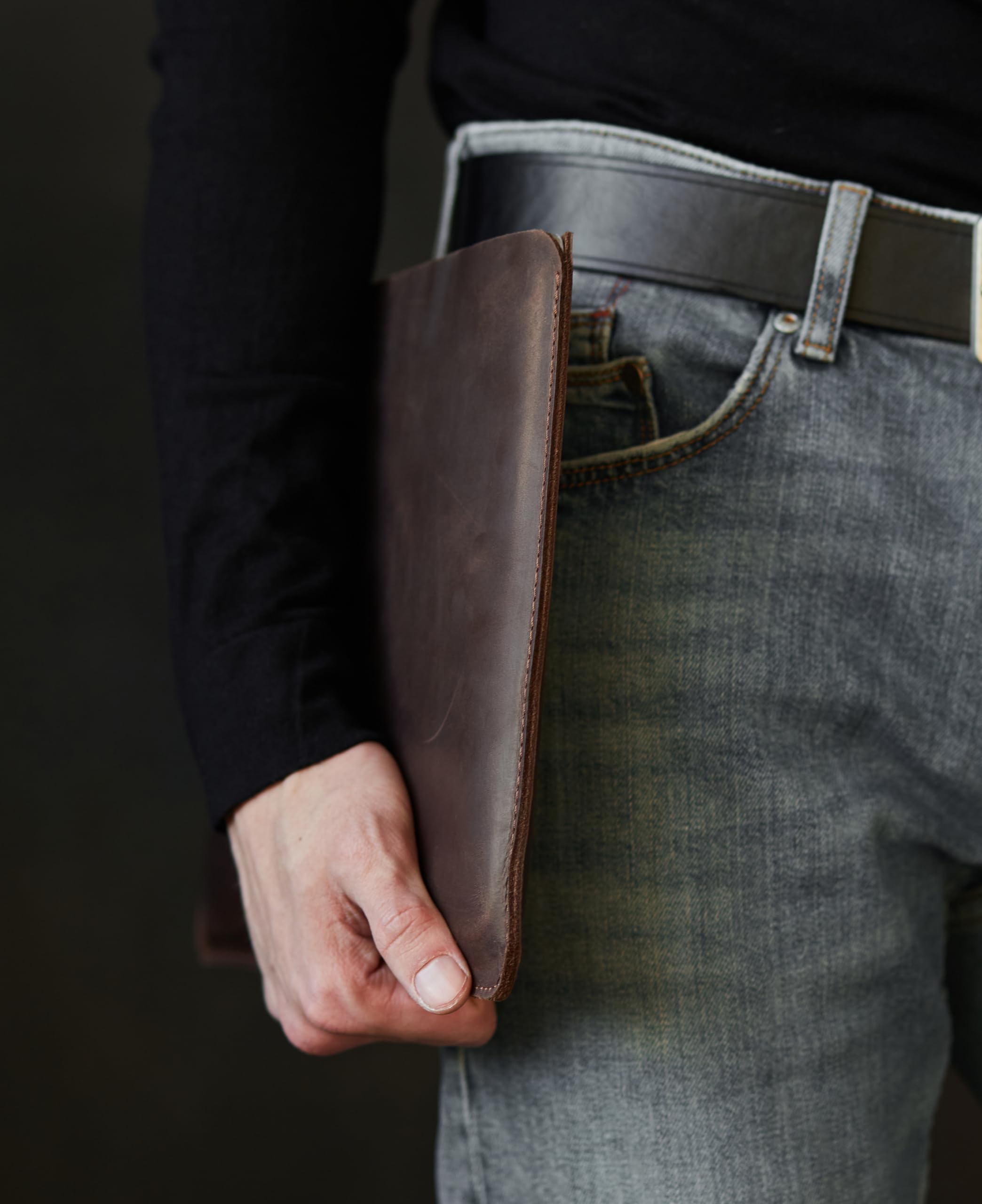 Amazon.co.jp: MacBook Pro M4 14インチスリーブ用レザーノート