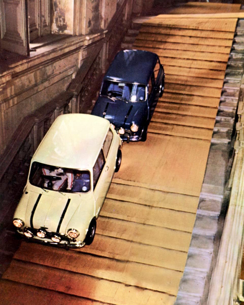 The Italian Job (1969) Car Chase Mini Scene 10x8 Photo