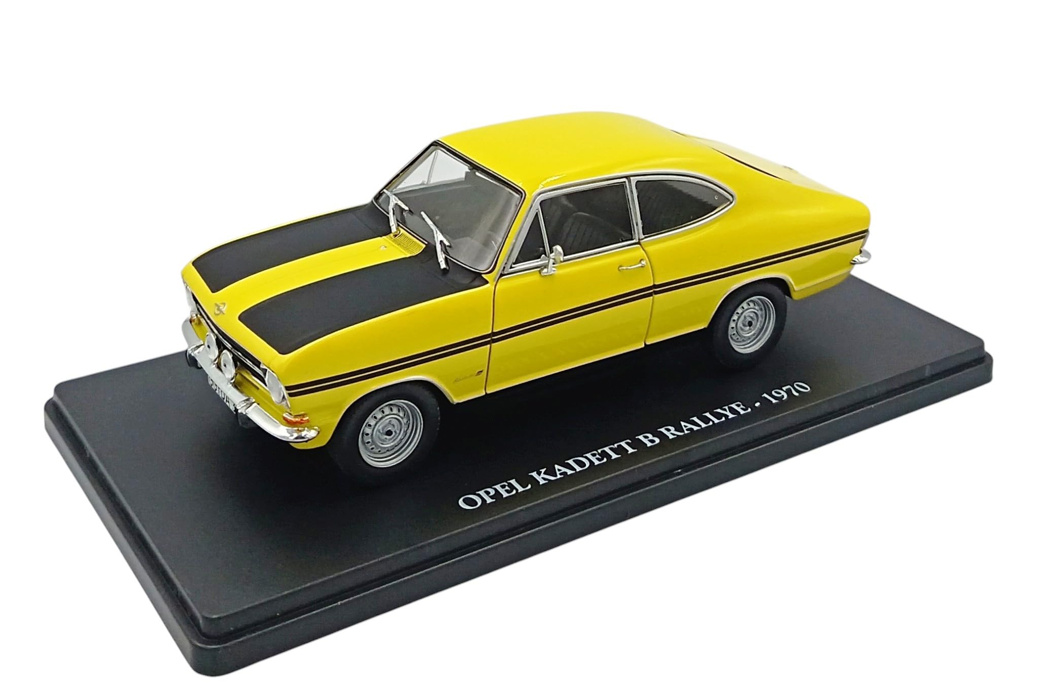 OPO 10 Modellino da Collezione in Scala 1/24 Compatibile con Opel Kadett B Rallye (1970) VC056