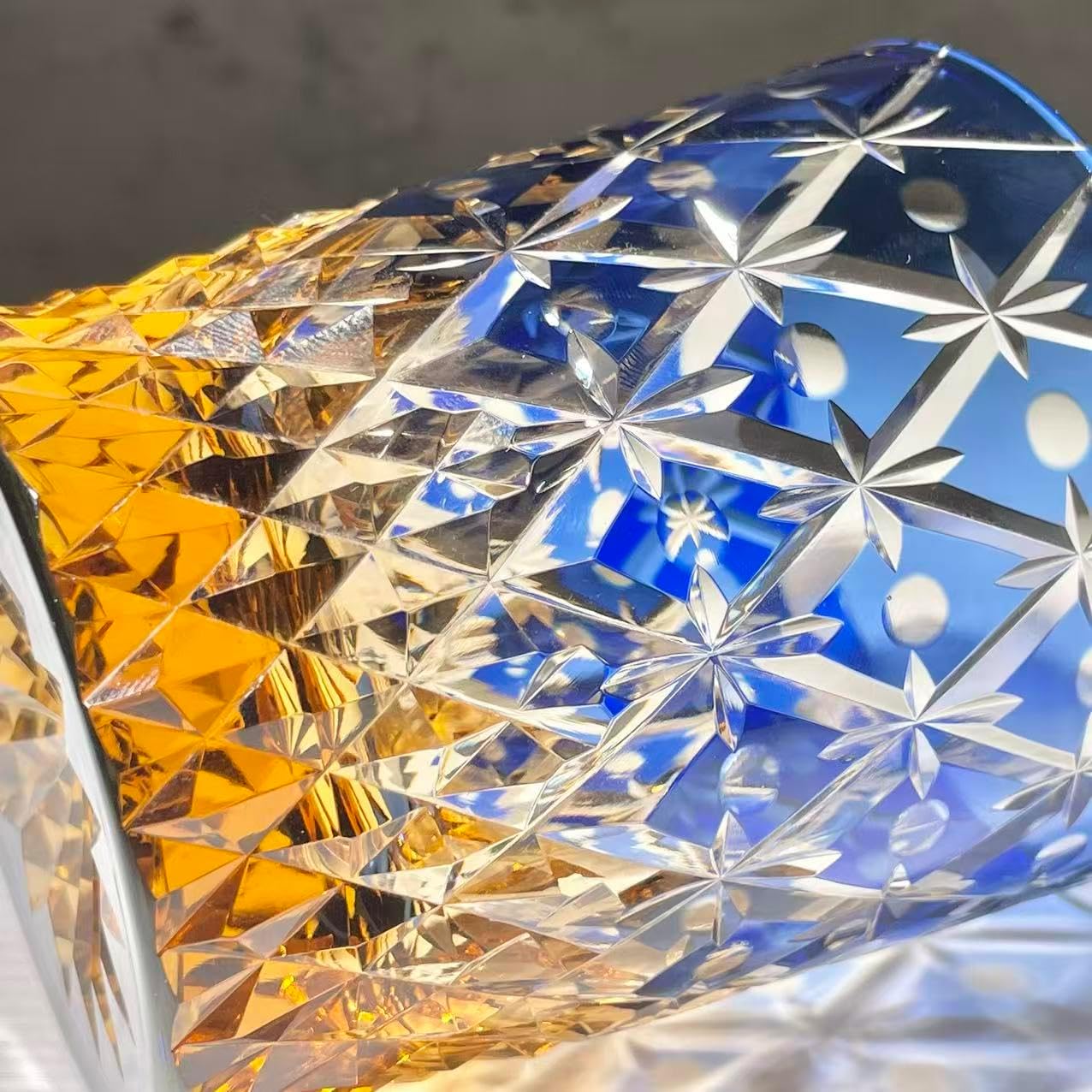 suigetsu Crystal Cut Whiskey Glass, Traditional Japanese Edo Kiriko Style, The colors of the American flag Hand-Cut Glass, Diamond Pattern, for Liquor and Cocktails (Blue)