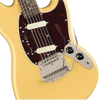 スクワイア ムスタング ヴィンテージホワイト ソフトケース付 Amazon | Squier by Fender エレキギター Classic Vibe '60s