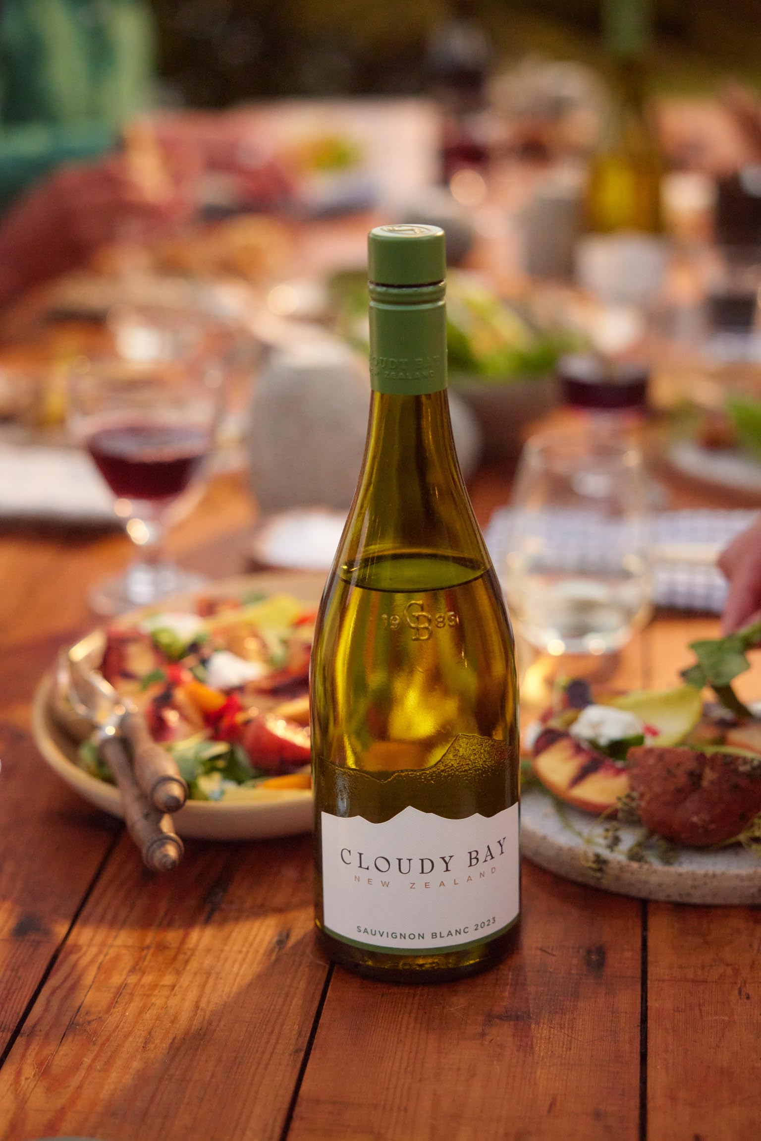 Cloudy Bay Sauvignon Blanc, Jahrgang 2025, 0,75L | Ikone aus Marlborough (Neuseeland) | Trocken & aromatisch | Zitrus, Stachelbeere & Kräuter | Frisch & elegant