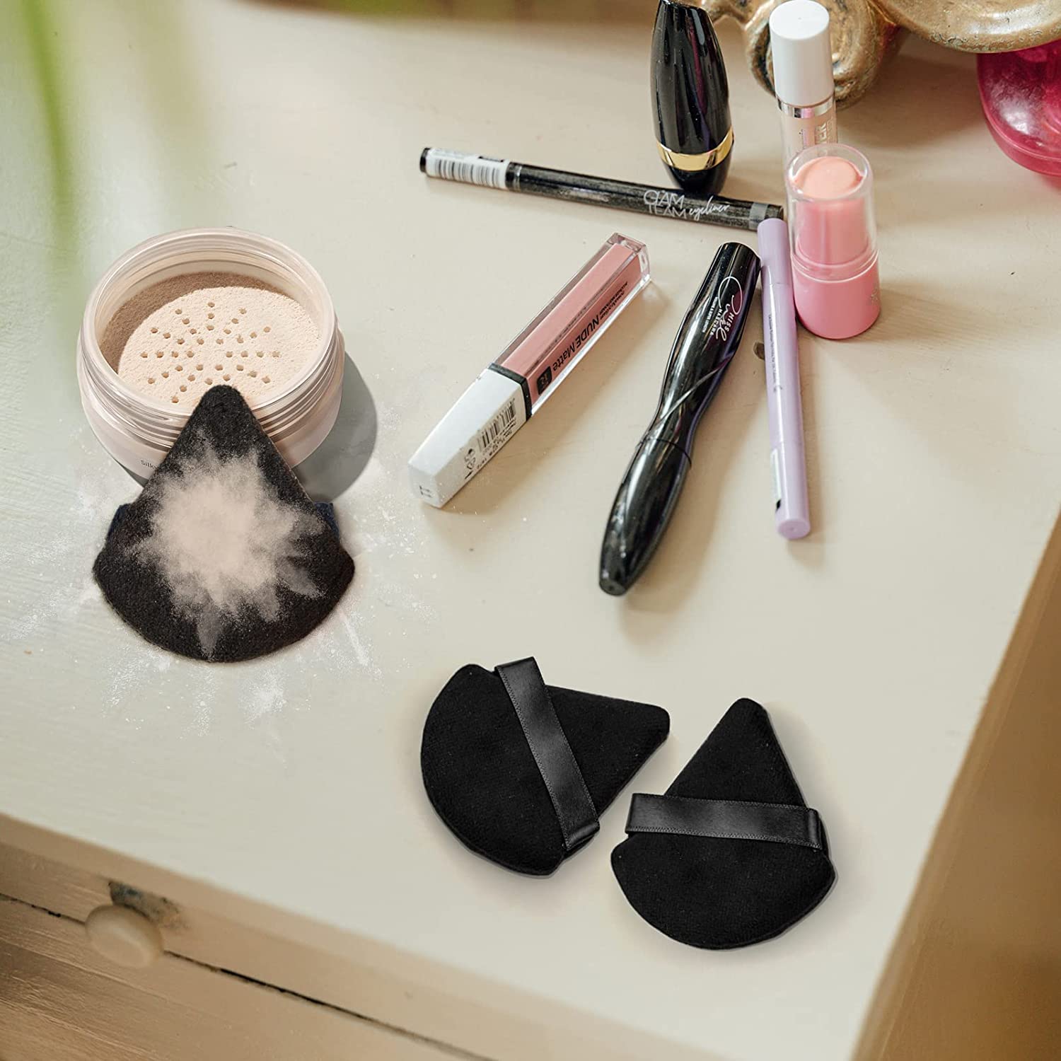 Kotinax 2Pcs Triangle Powder Puffs, Face Makeup Puff for Body Loose Powder Beauty Makeup Tool (Black) - Image 5 thumbnail