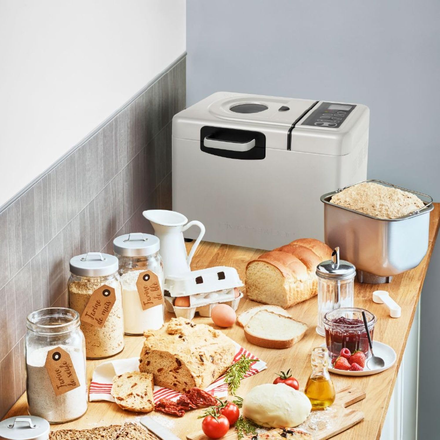 riviera&bar Machine à Pain Sans Gluten - 820W, 14 Programmes, Distributeur d'Ingrédients, Pétrin Auto-Rabattable - 3 Tailles de Pain, Départ Différé 13h - Blanc Ivoire