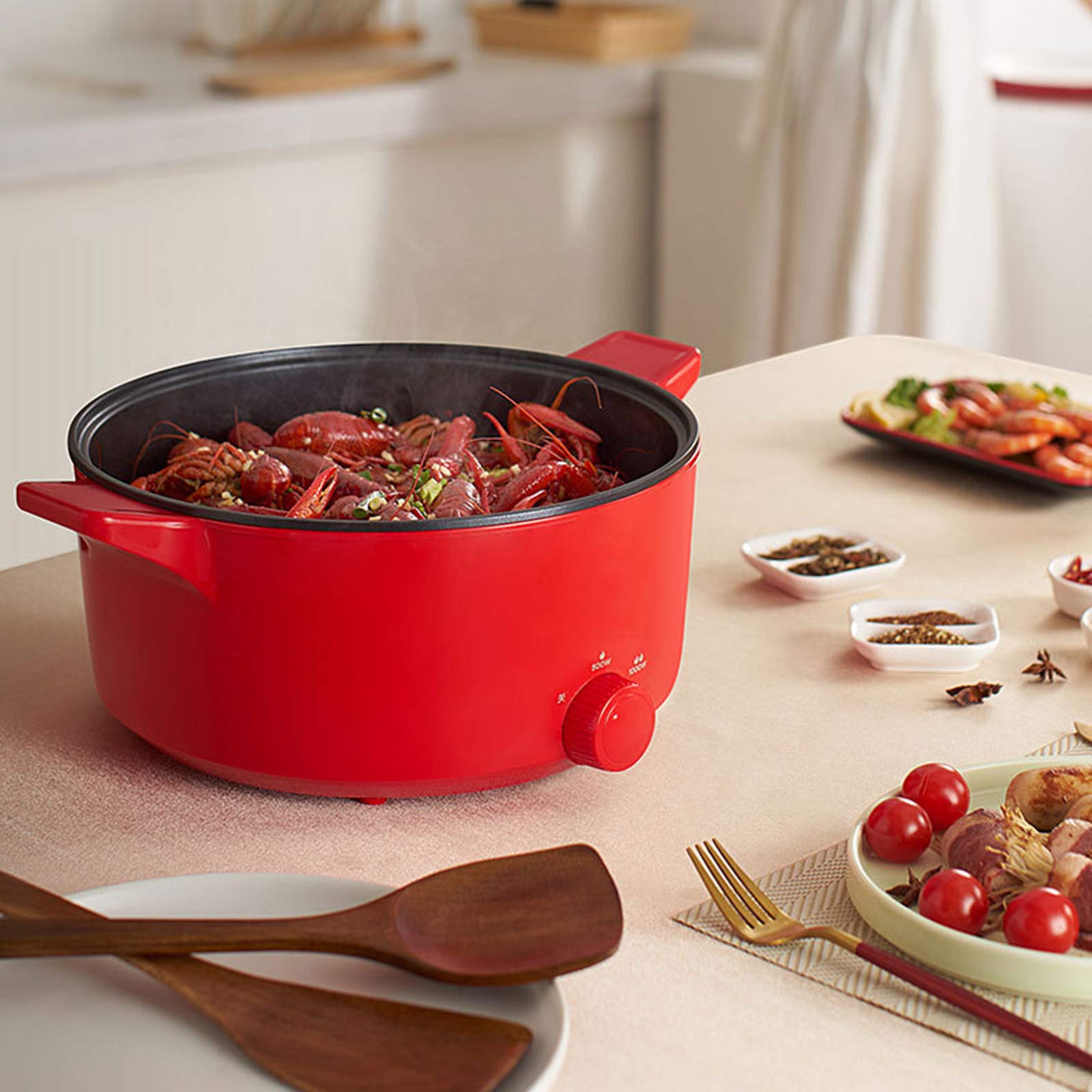 Poêle électrique antiadhésive avec Couvercle Marmite électrique 5L avec revêtement antiadhésif et poignée résistante à la Chaleur 100% sans PFOA Facile à Nettoyer 1000W Rouge