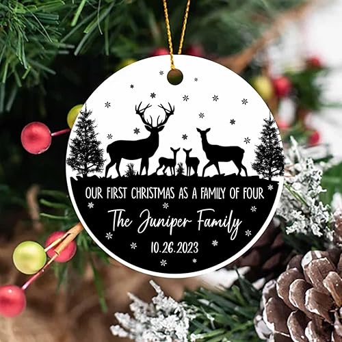 Miniatura 3 de Adorno de Navidad personalizado para la primera familia de renos, nuestra primera Navidad como familia de cuatro adornos, familia de 4 adornos