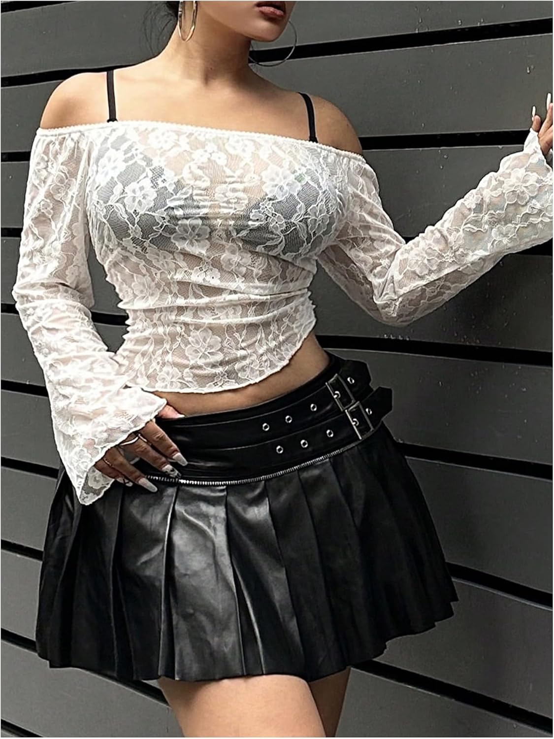 Floerns Women's Plus Size Off Shoulder Bell Long Sleeve Ruched Sheer Lace Tee Shirts Crop Tops - Image 3