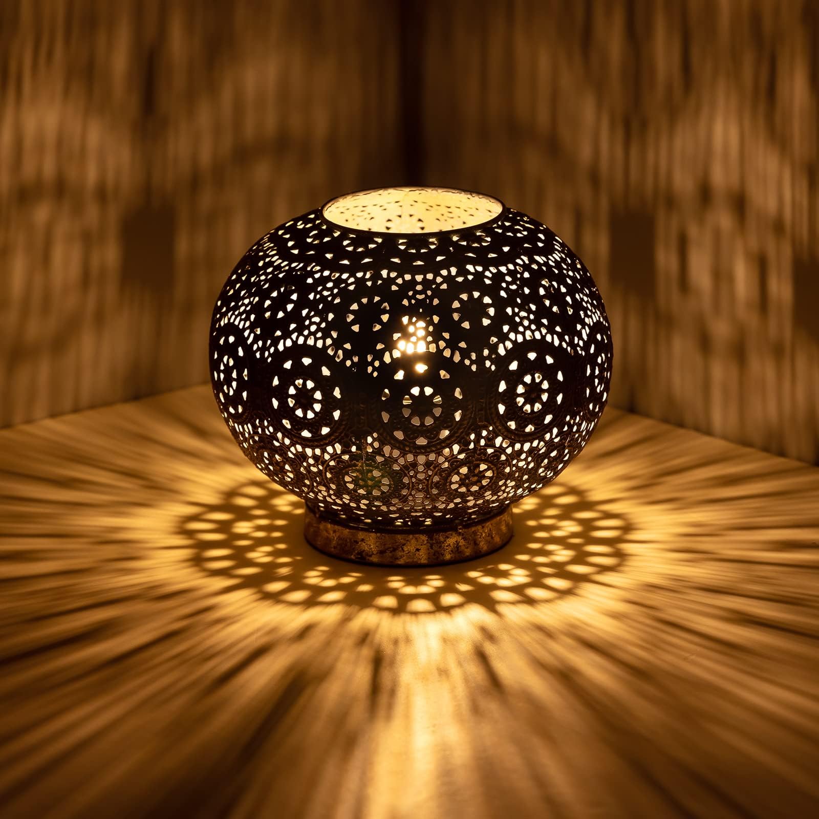 Turkish Lamp,Small Moroccan Table Lamp for Bedroom Handmade Turkey Lamp Mosaic Bedside Night Lamp Decorative Metal Globe Lampshade Bohemian Vintage Desk Nightstand Decor Lamp Size 7" H &7.8" D.