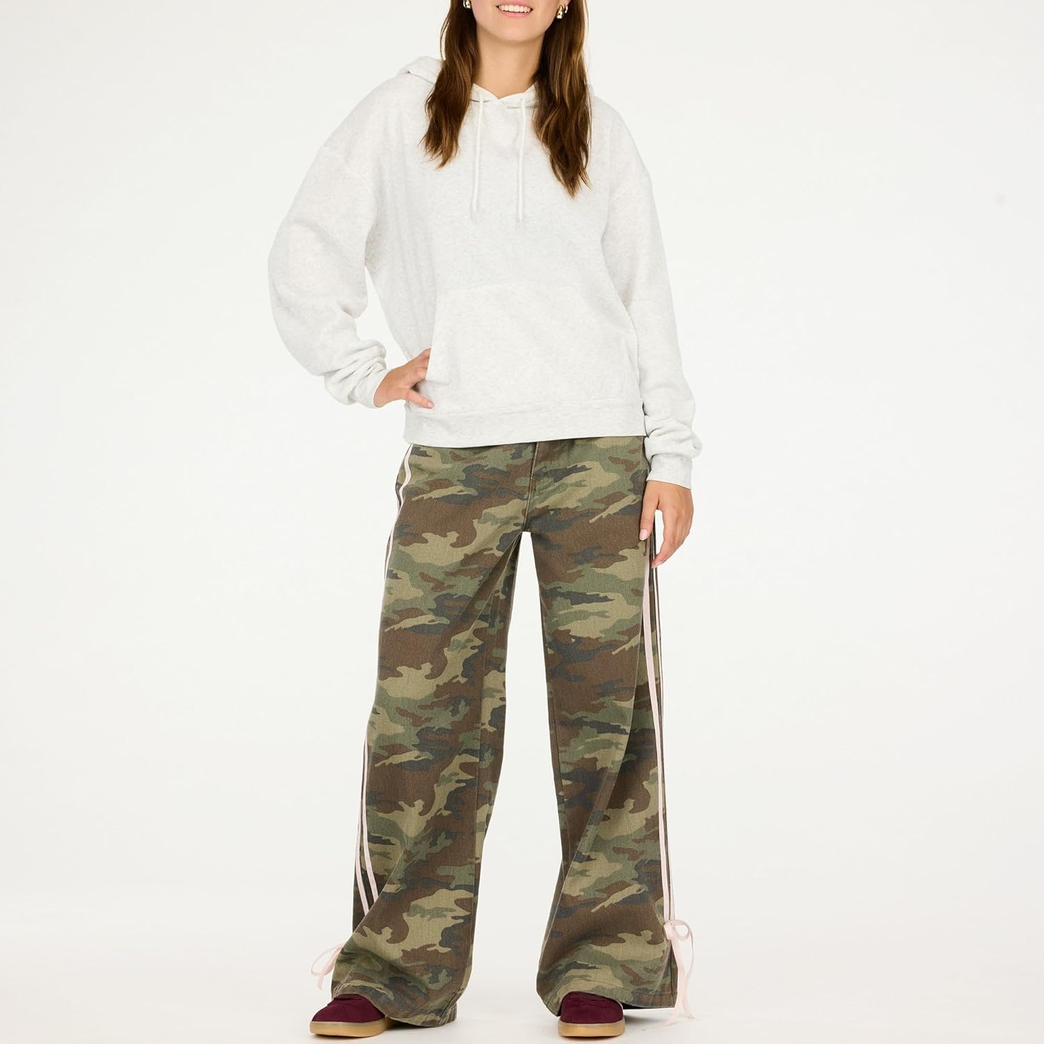 Forever 21 womens Oversized Fleece Hoodie With Kangaroo Pocket - Image 4