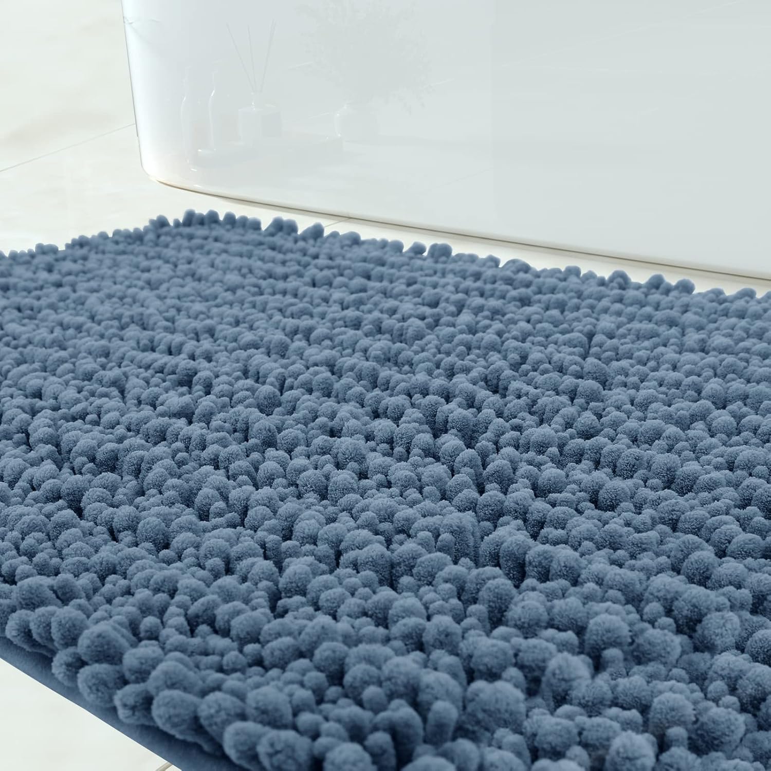 Yimobra Original Luxury Chenille Bath Mat, 24 x 17 Inches