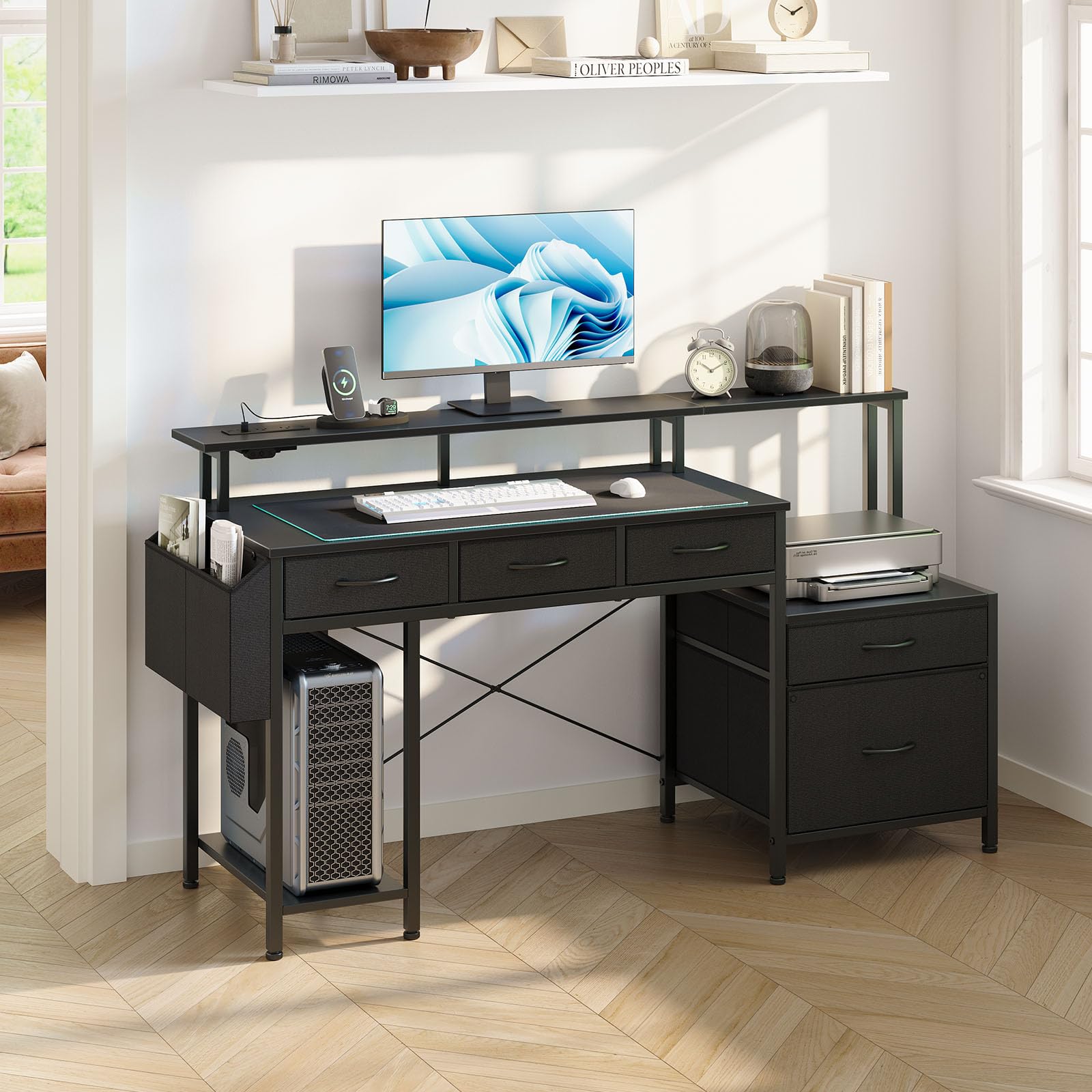 Rolanstar Schreibtisch mit Steckdose, Computertisch mit 5 Schubladen, LED, Aufbewahrungstasche & Monitorständer, Moderner Eckschreibtisch für Homeoffice & Gaming (Schwarz)