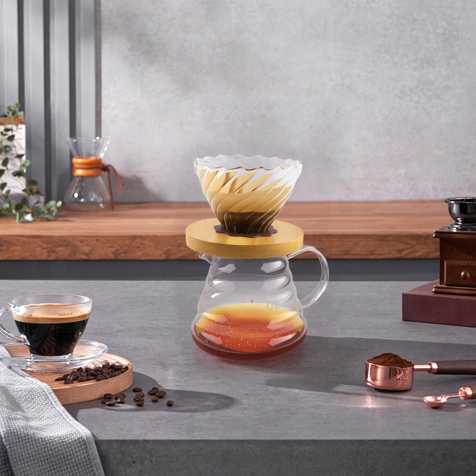Ensemble de Café Filtré à la Main avec Carafe en Verre & Filtre en Bois Carafe à Main en Borosilicate 600ml avec Filtre V02 Support en Bambou & Coussinet en Silicone incl. 50 Filtres en Papier