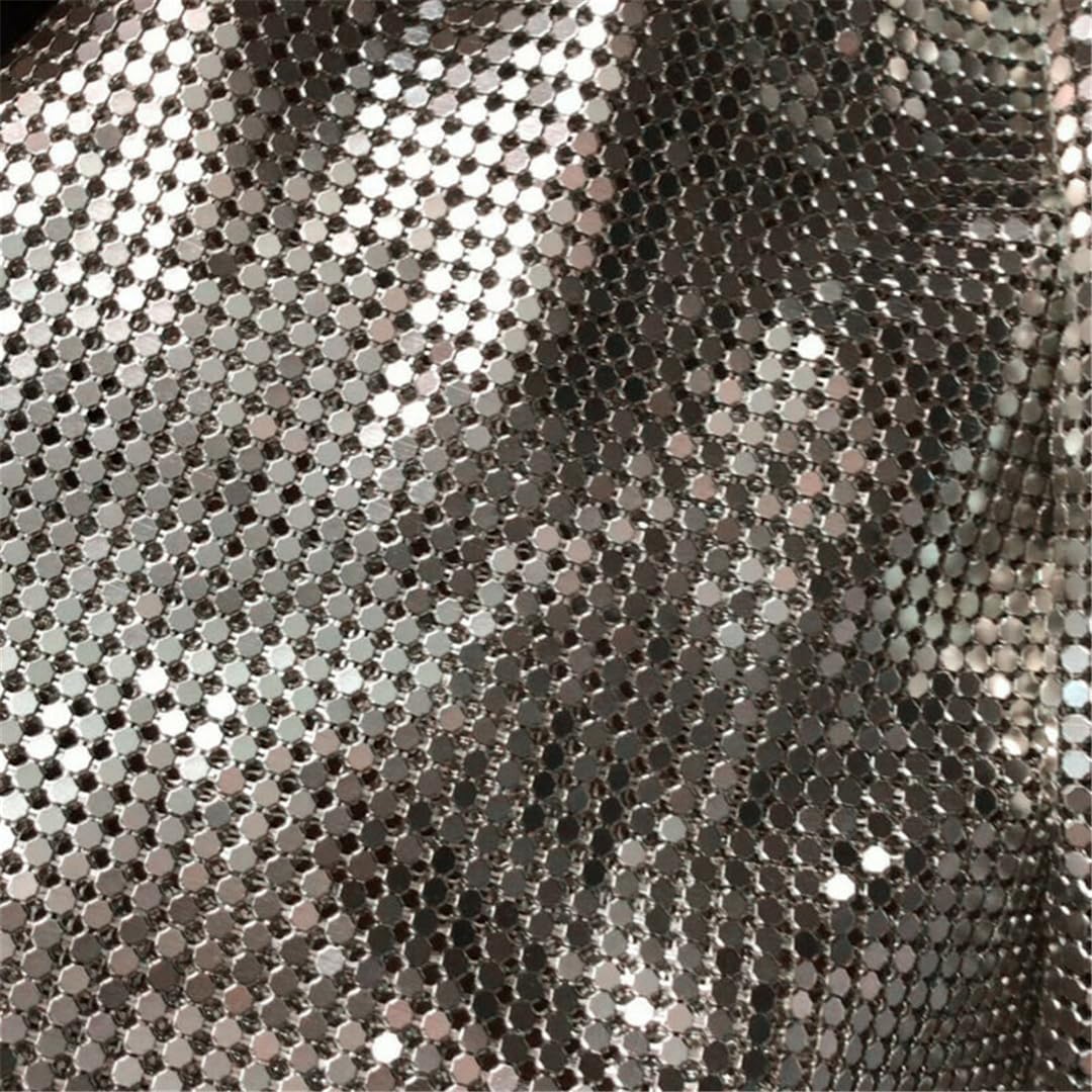Tissu en maille métallique souple pour réparer et customiser des bijoux anciens