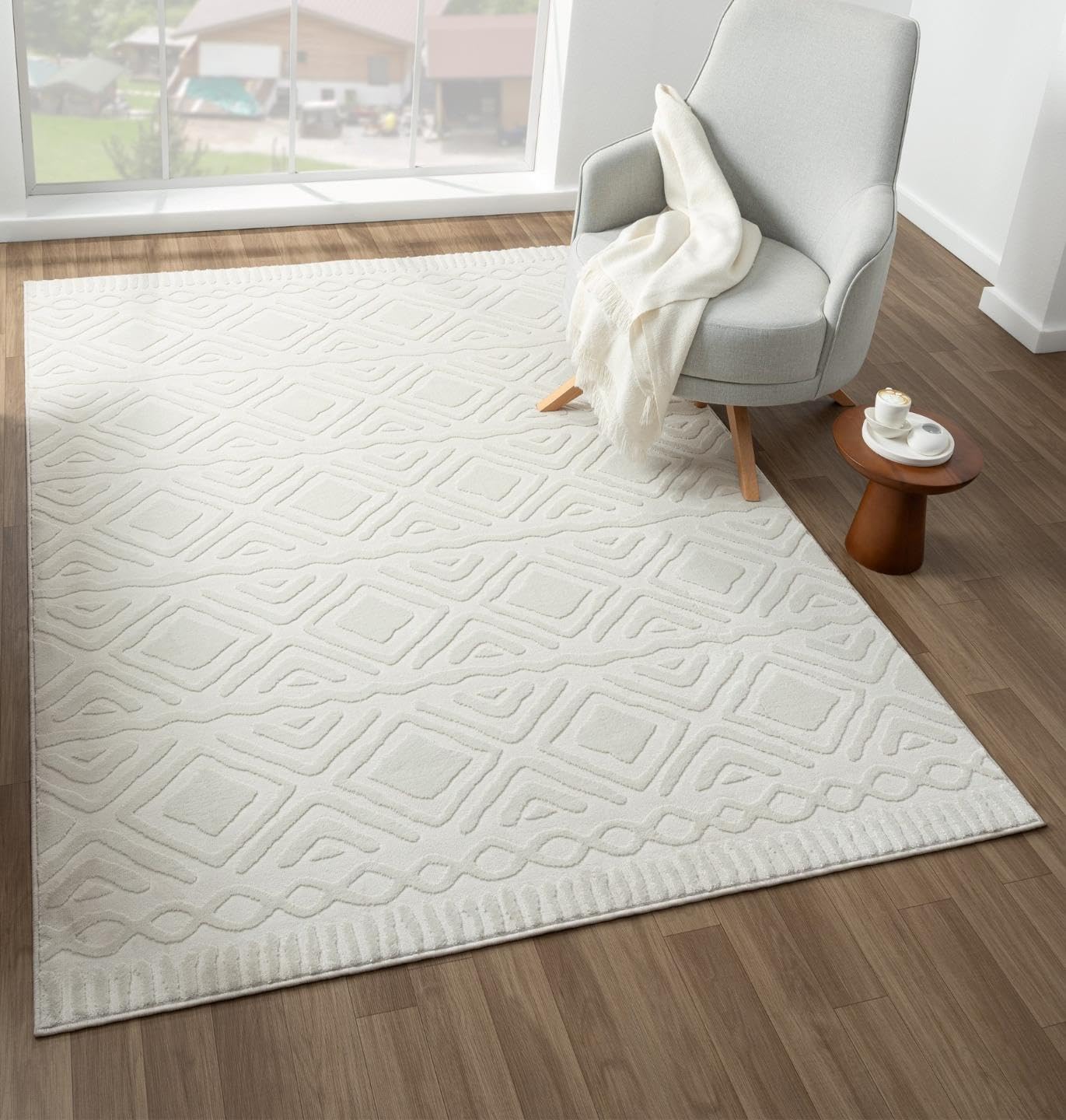 Amazon.com: LUXE WEAVERS Diamond Oriental Cream 8x10 Area Rug : Home ...