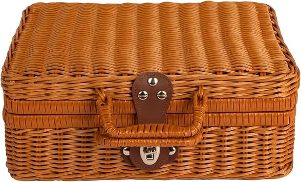 Small Wicker Picnic Basket, Decorative Retro Rattan Suitcase with Faux Leather Buckle, Lightweight Gift Basket Box, Makeup Organizer, 8.7 x 6.7 x 4.3 in