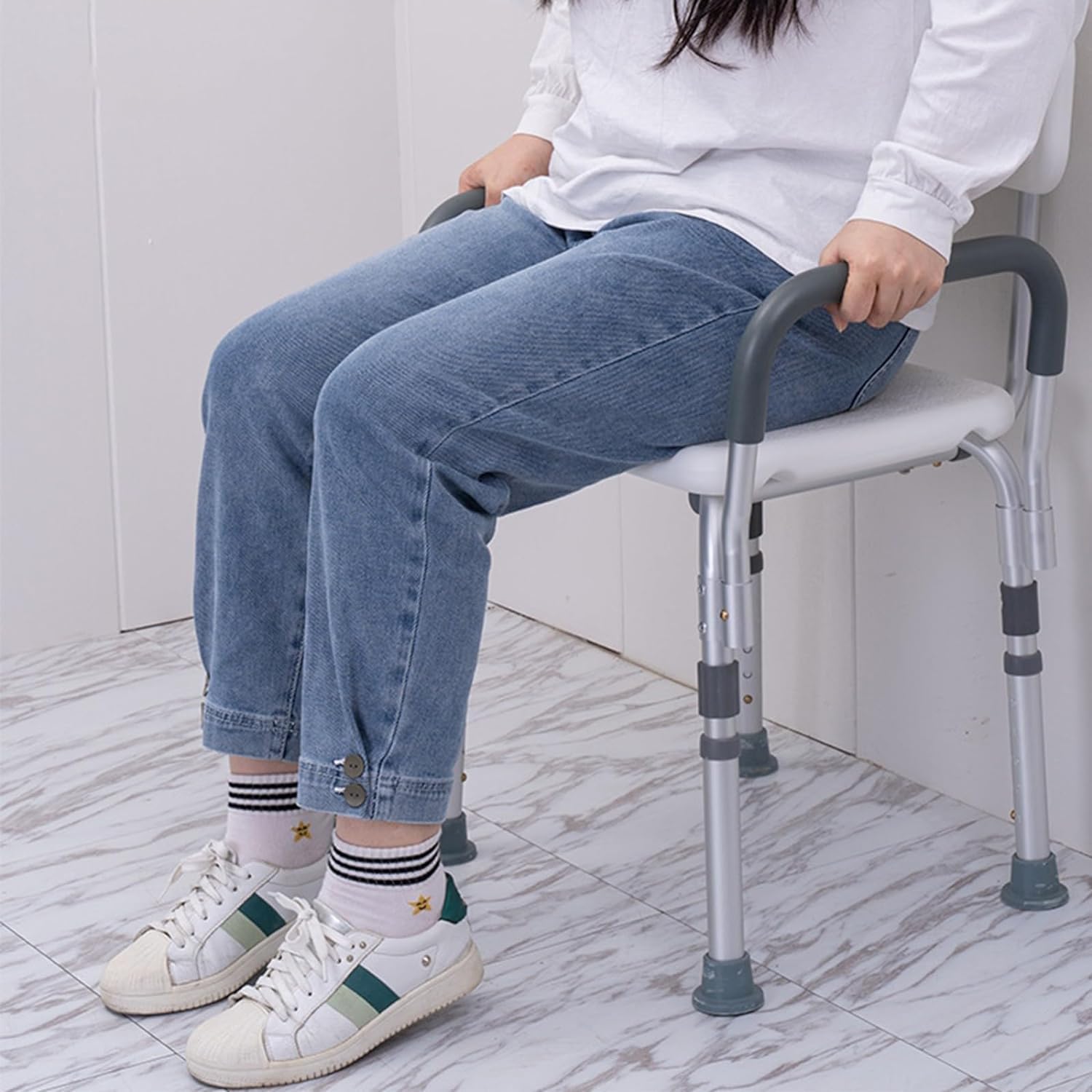 Silla de Ducha Ajustable con Respaldo y Brazos, Asiento de baño Antideslizante, Asiento de Taburete de Ducha, Silla de baño for Adultos Mayores discapacitados