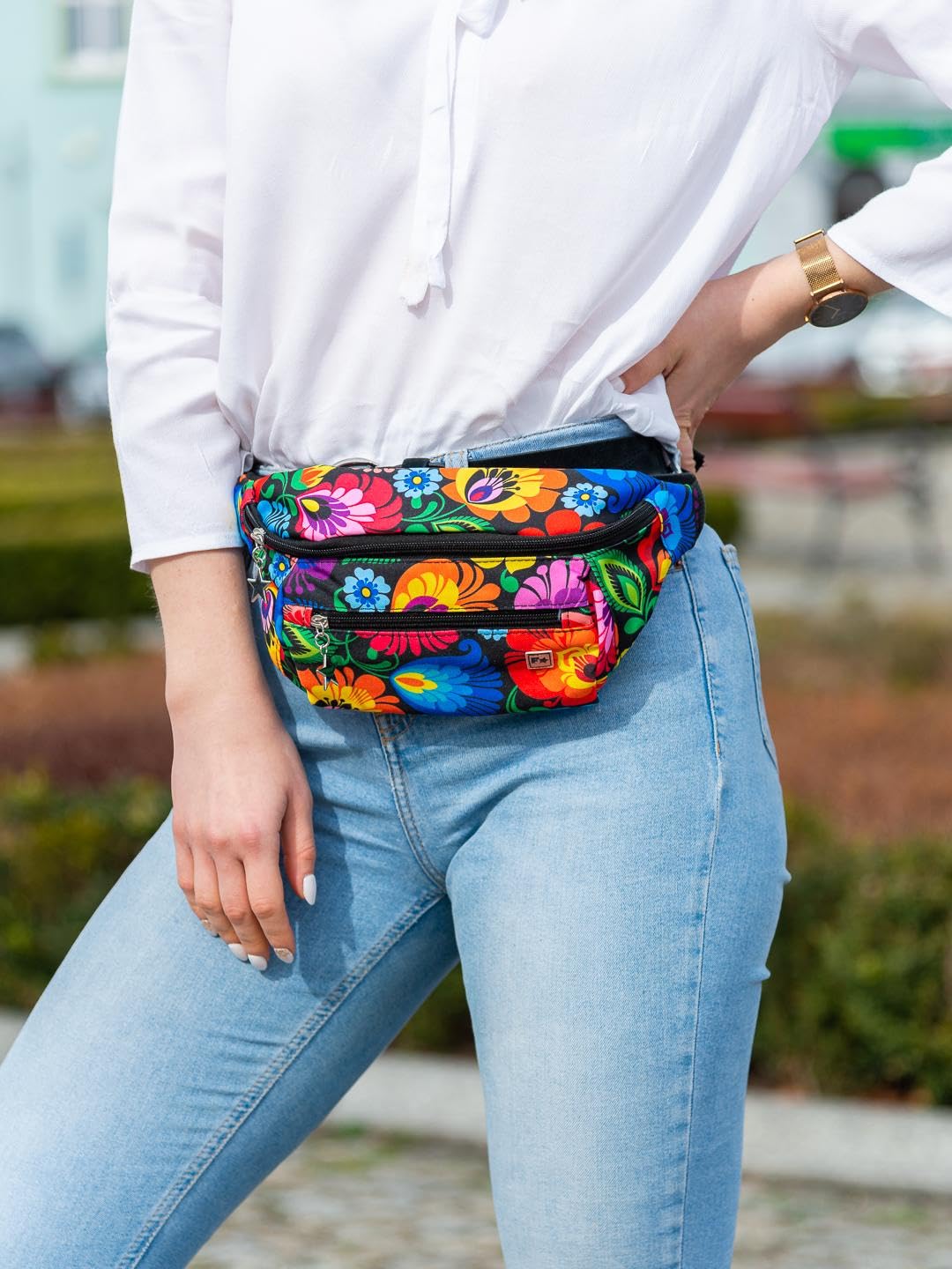 Torba nerka crossbody unisex z 2 kieszeniami na zamek błyskawiczny, kwiatowy wzór polski, pamiątka z Polski, Łowicz Czarny, One Size, Kwiatowy crossbody