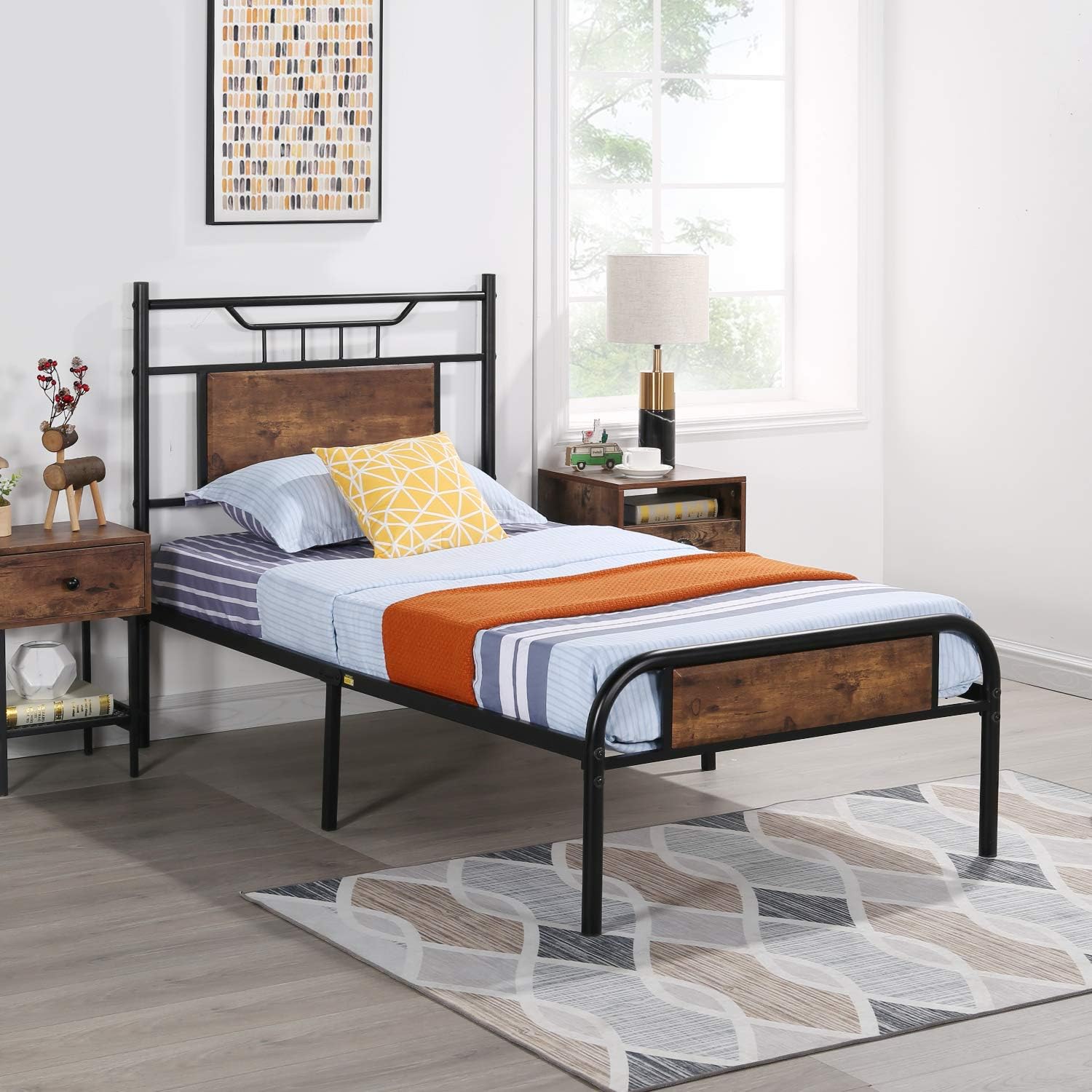 VECELO Metal+Wooden Size Bed Frame with Wooden Headboard, Metal Platform Bed Frame with Footboard,No Box Spring Needed,13 Strong Steel Slat Support, Easy Assembly,Rustic Brown