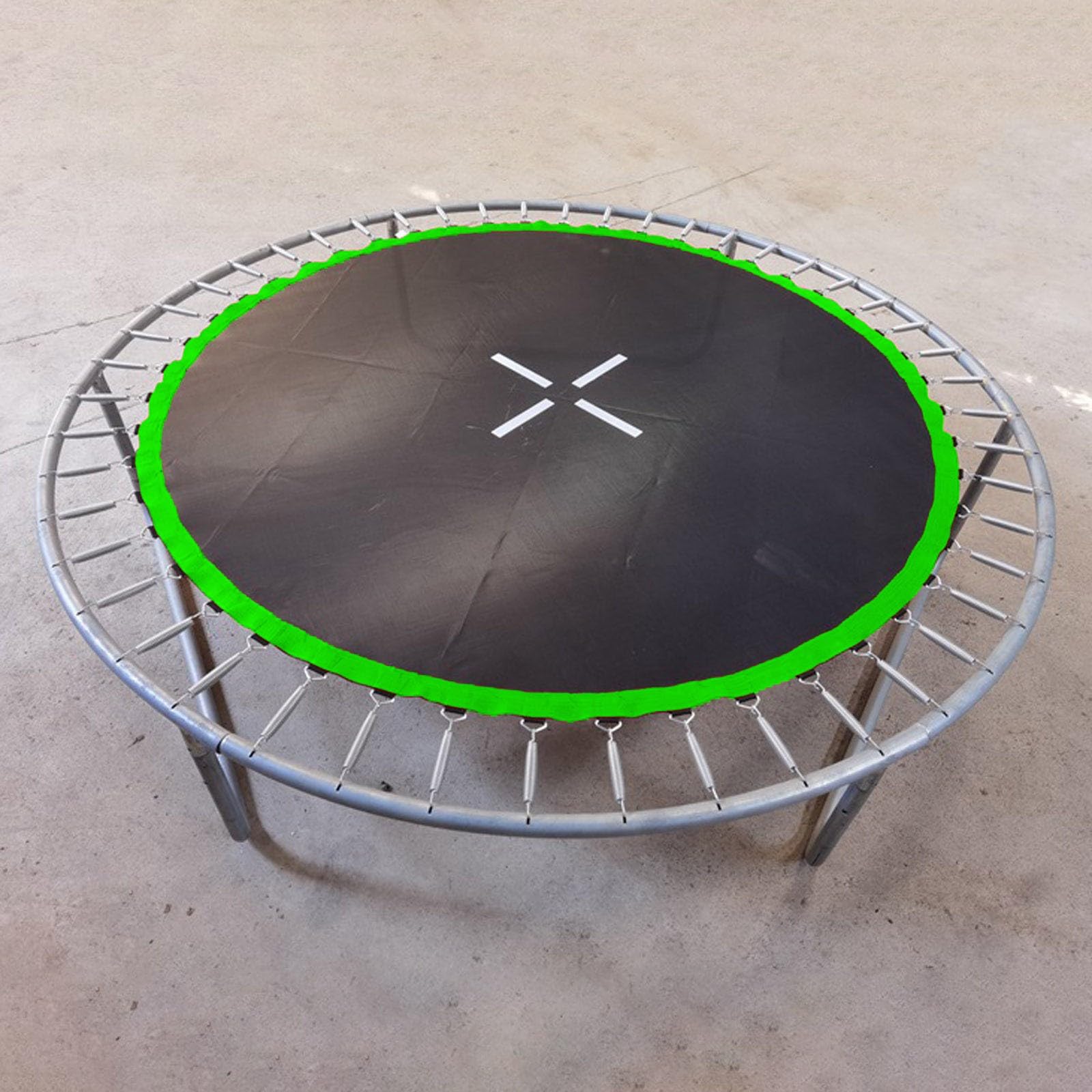 Tappeto elastico per bambini per il divertimento all'aria aperta, il tempo libero attivo, il tessuto robusto favorisce il movimento e la coordinazione dei bambini