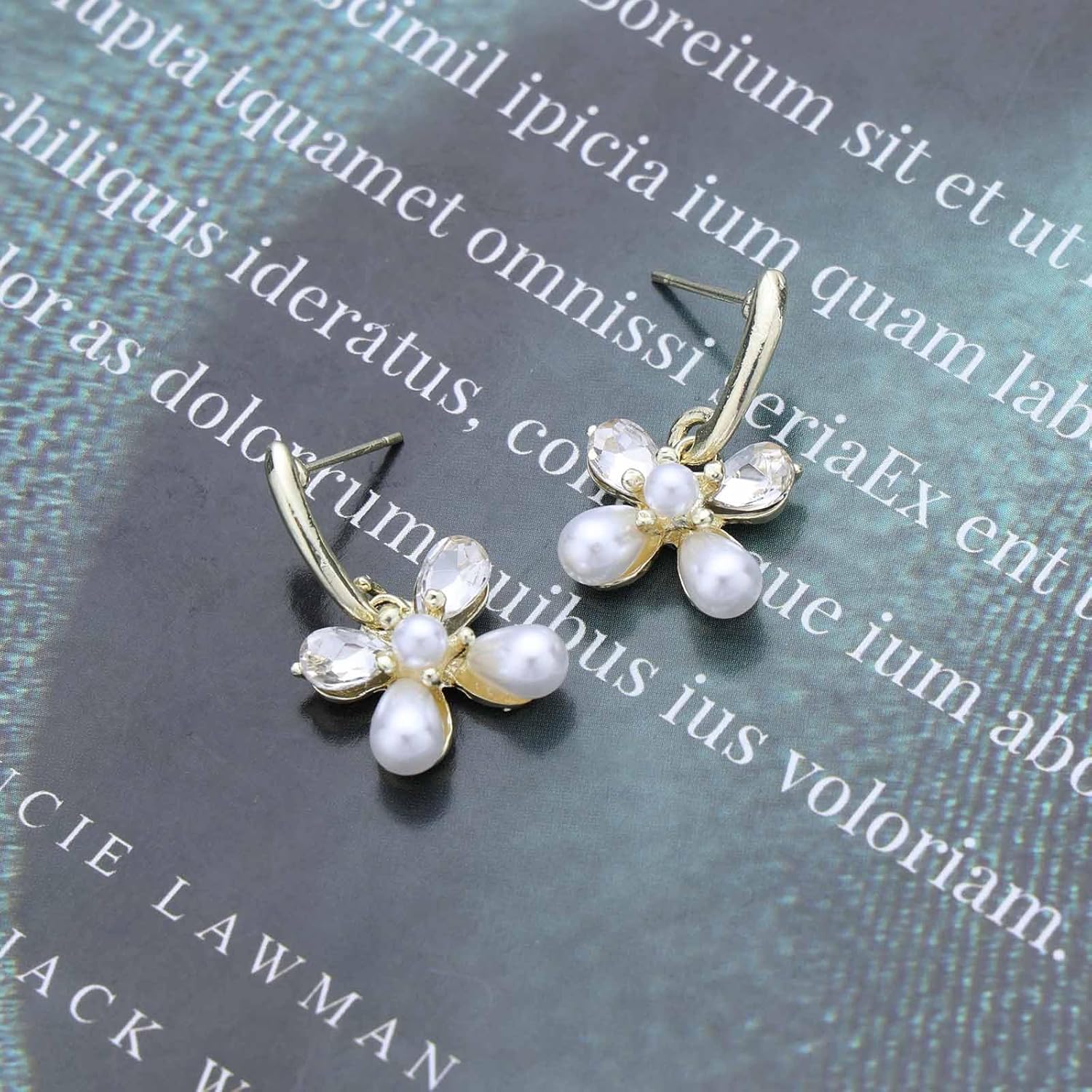 Vintage Pearl Flower Dangle Earrings Gold Cz Floral Earrings Pearl Floral Drop Earrings Crystal Flower Earrings Flower Petal Earrings Jewelry for Women - Image 3