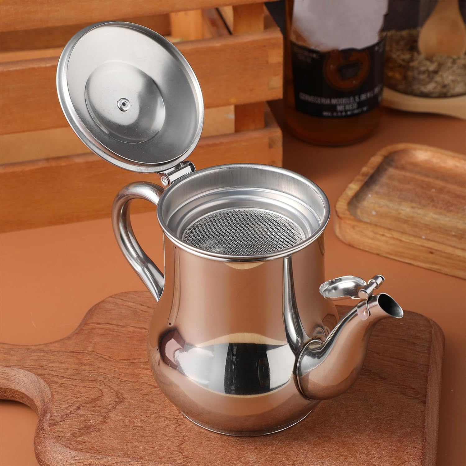 Stainless Steel Oil Pot with Removable Strainer 18oz Silver